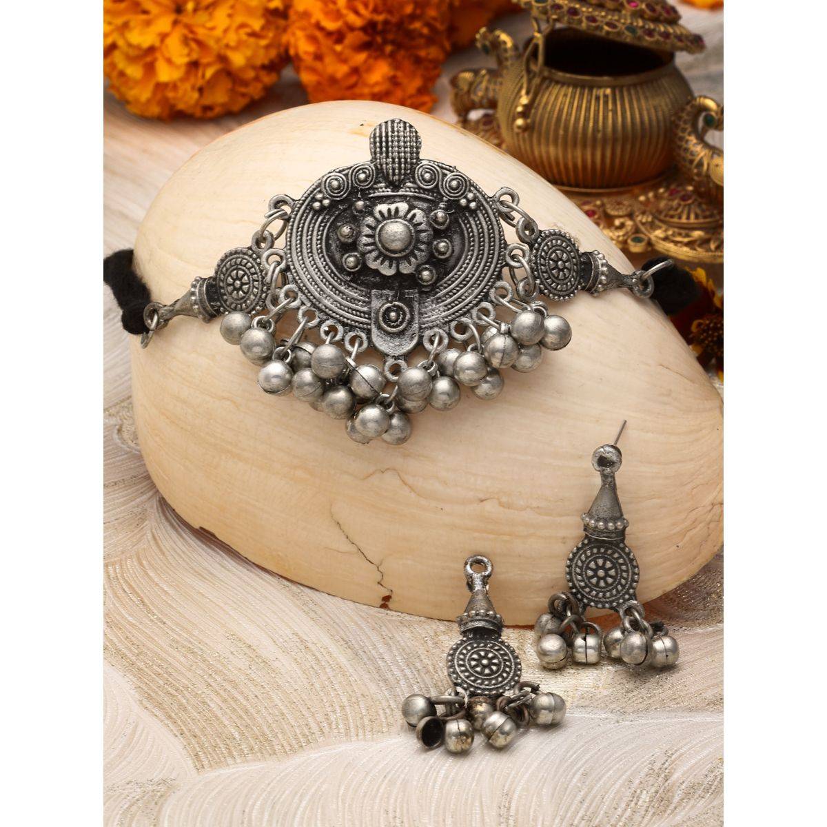 Moedbuille Silver Plated Oxidised Necklace with Pair Of Earrings