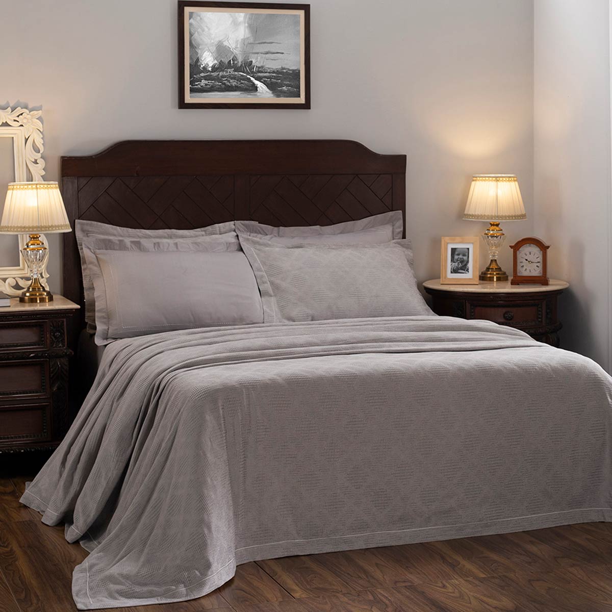 Maspar Vintage Nostalgic Attire Flip Flop Polyester Self Texture Silver