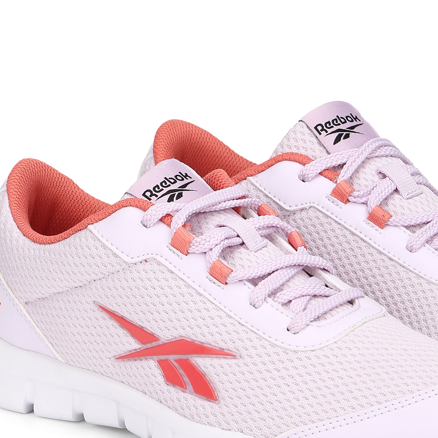 reebok lux runner lp walking shoes