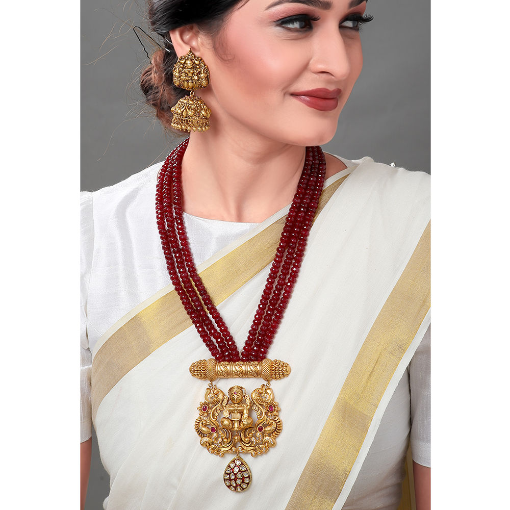 traditional neck set