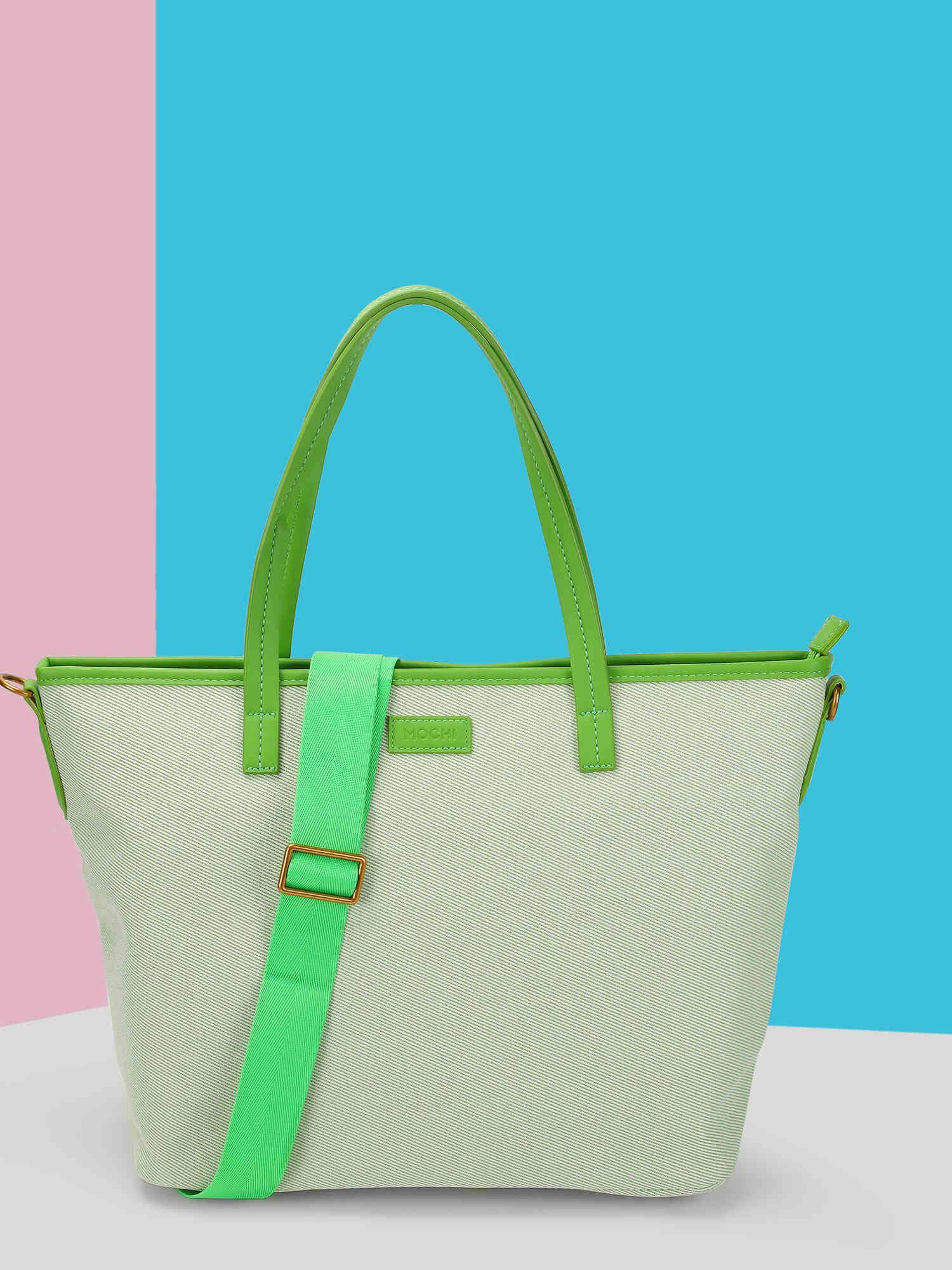 Mochi Women Green Casual Handbag with Detachable Strap