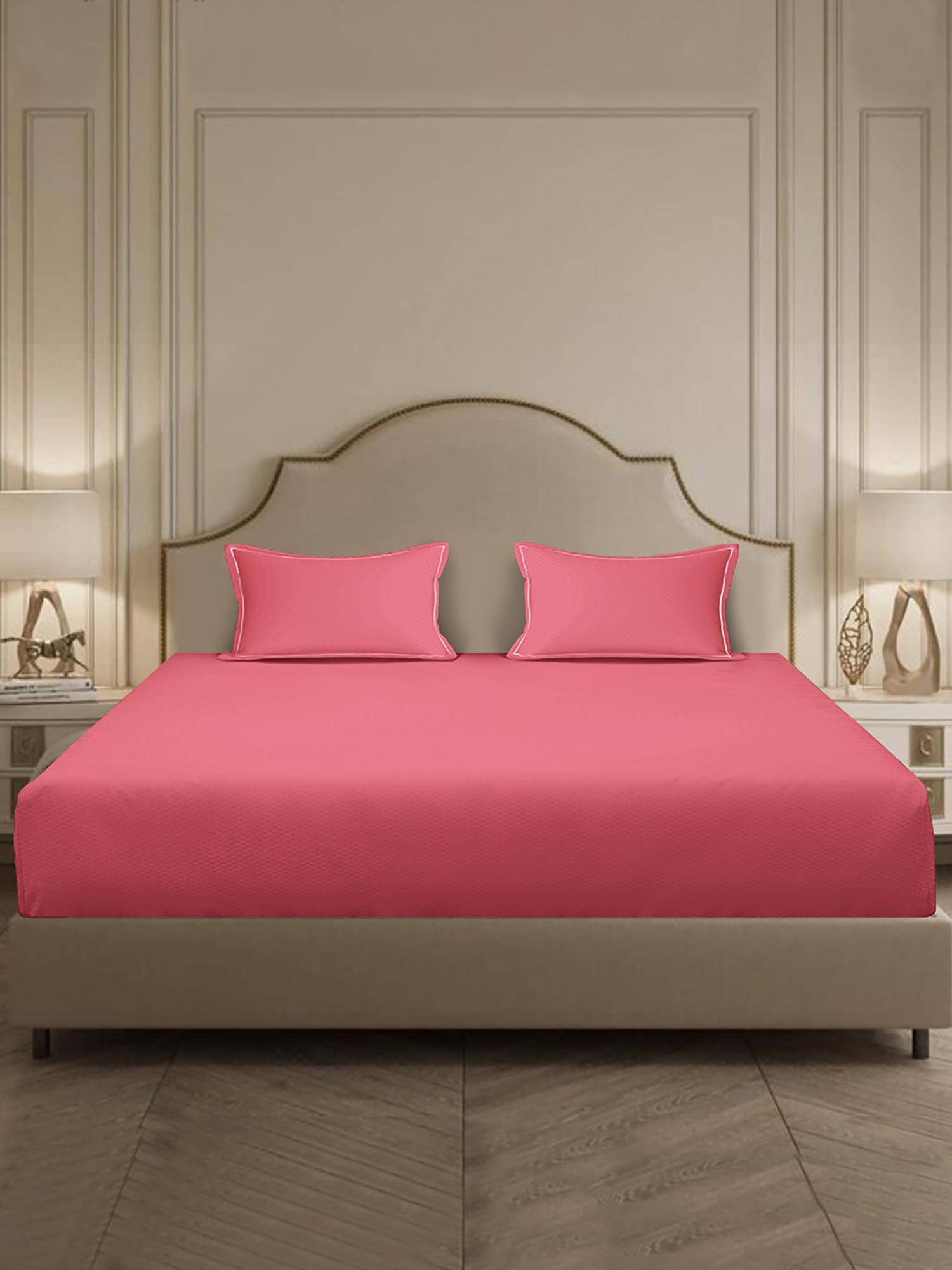 MULBERRY LIVING 300Tc Micro Checks King Size Bedsheet with 2 Pillow Covers Red