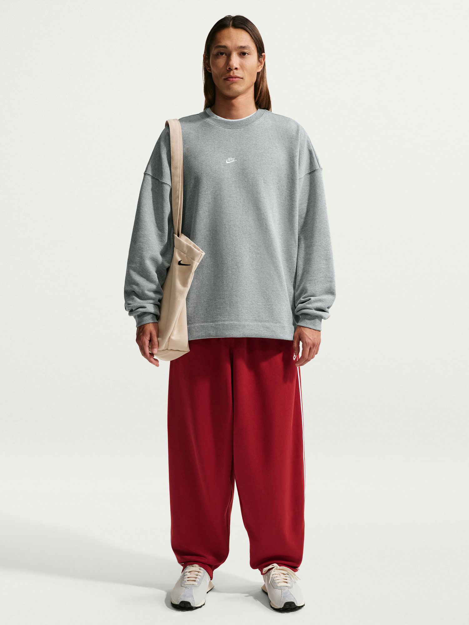 oversized nike sweatshirt men