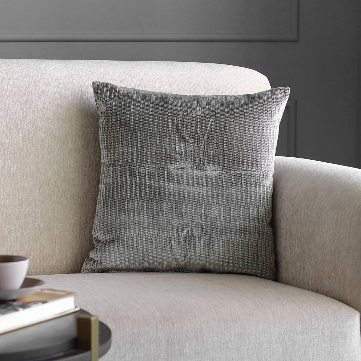 GM Abstract Square Cushion Cover Green