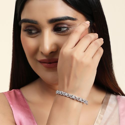 Anika Bracelet Price Buy Anika's Creations Classy Look Silver