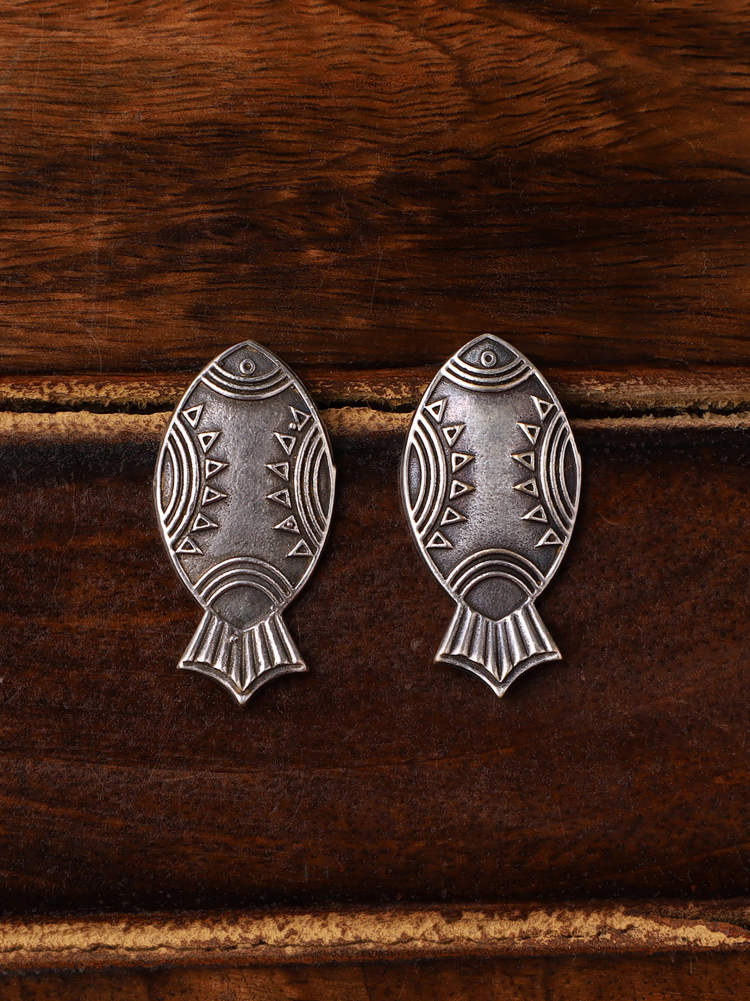 VENI Silver-Plated Studs Earrings