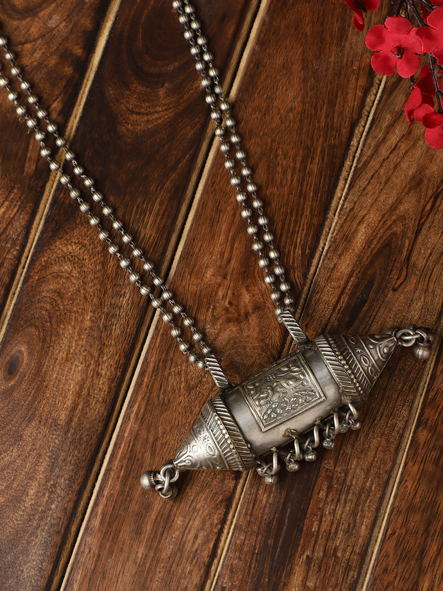 VENI 92.5 Silver Oxidised Necklace