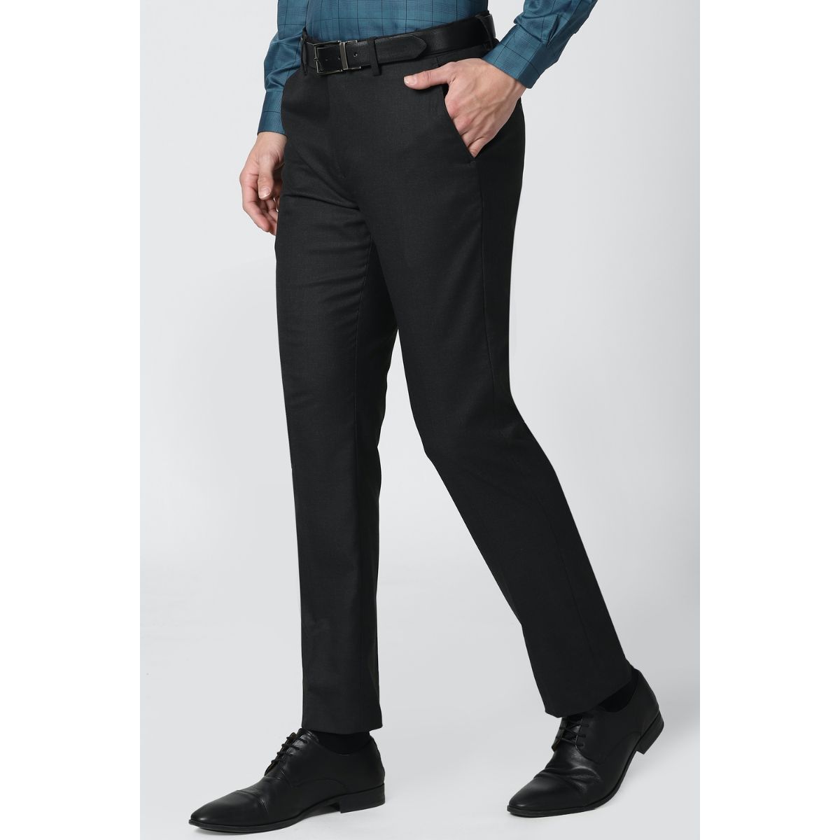 Buy Peter England Men Black Checked Slim Fit Formal Trousers - Trousers for  Men 19271978 | Myntra