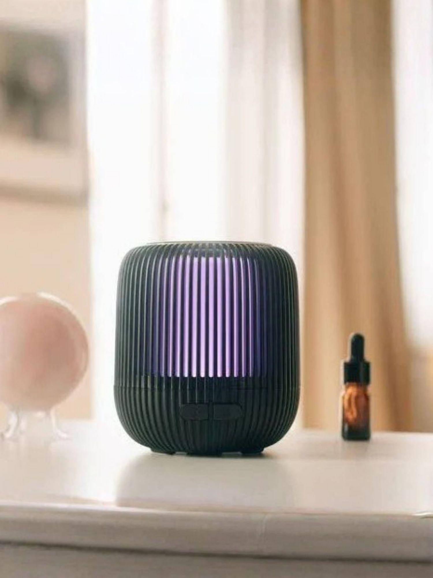 Buy Smokey Cocktail Calming Aroma Mist Humidifier/Diffuser - Black Online