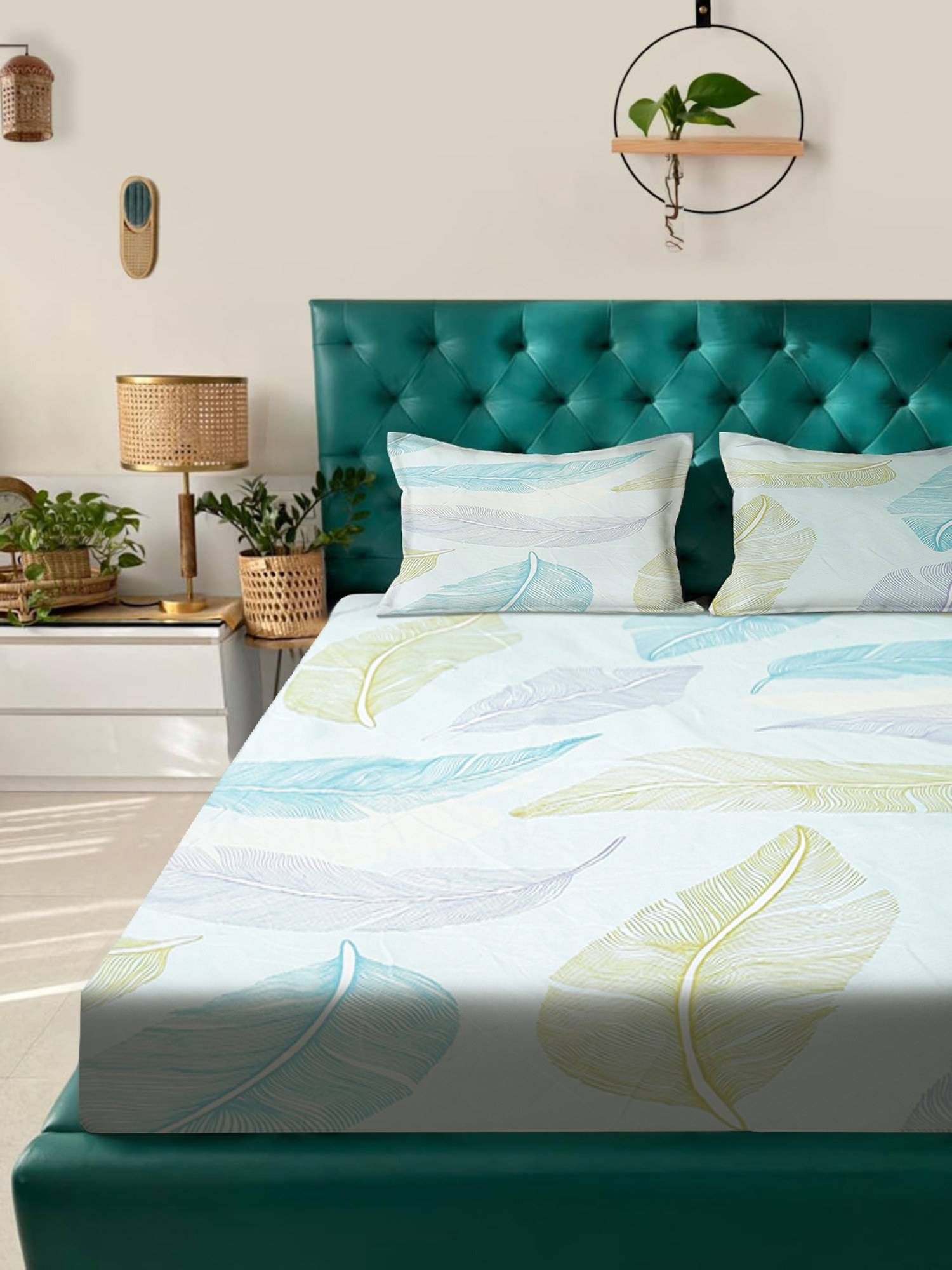 BAJO'S Multi-Color Leaf Cotton Fitted Bedsheet (King)
