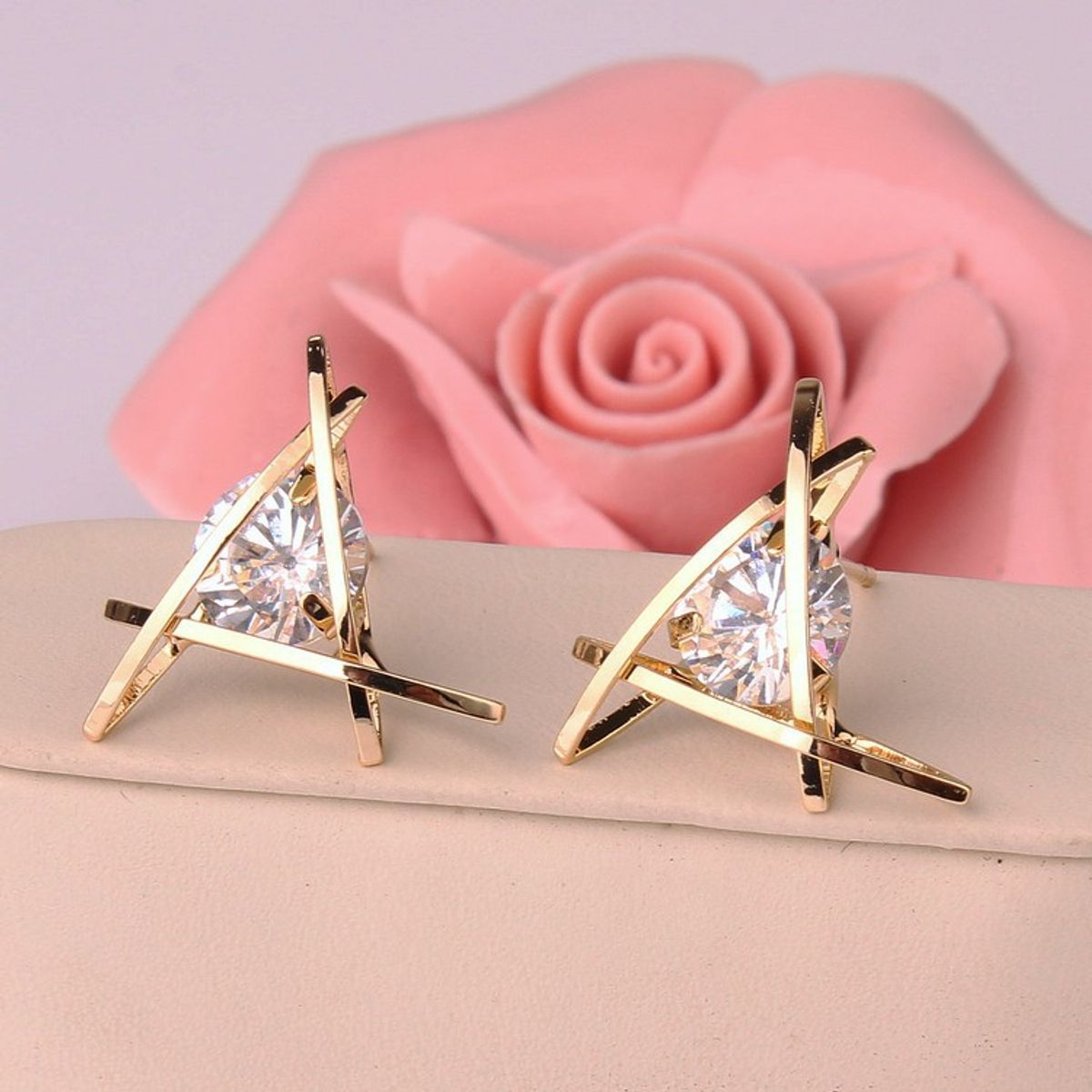 fashion stud earrings for women