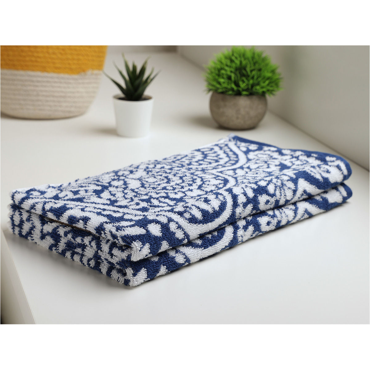 Hand Towel - Buy 100% Cotton Hand Towel Online - Spaces by Welspun – Spaces  India