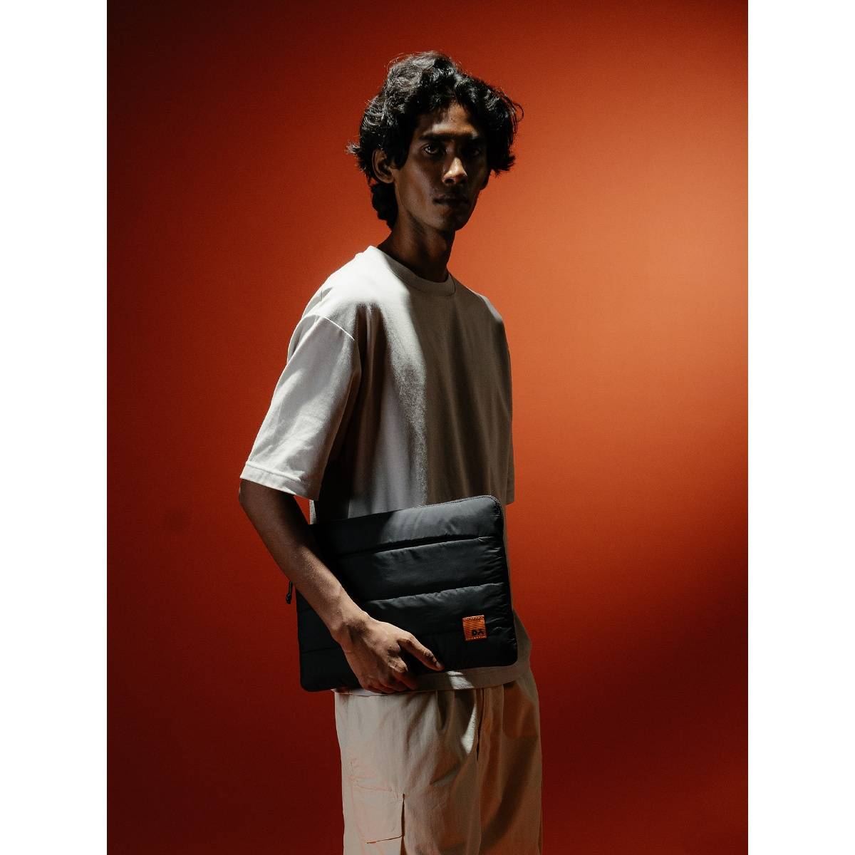 DailyObjects Carbon Black Stria Laptop Sleeve -Large