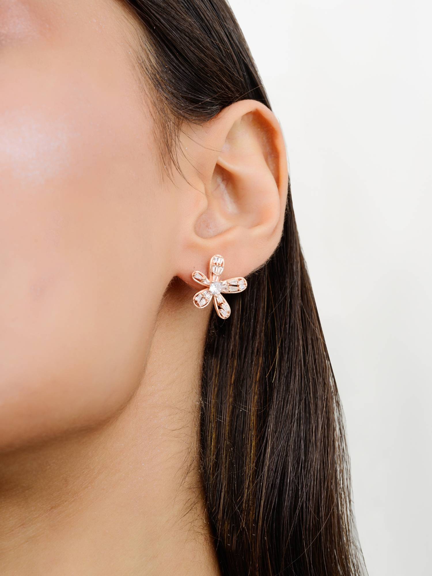 METALM 925 Silver Cz Diamonds Accents Flower Stud Earrings