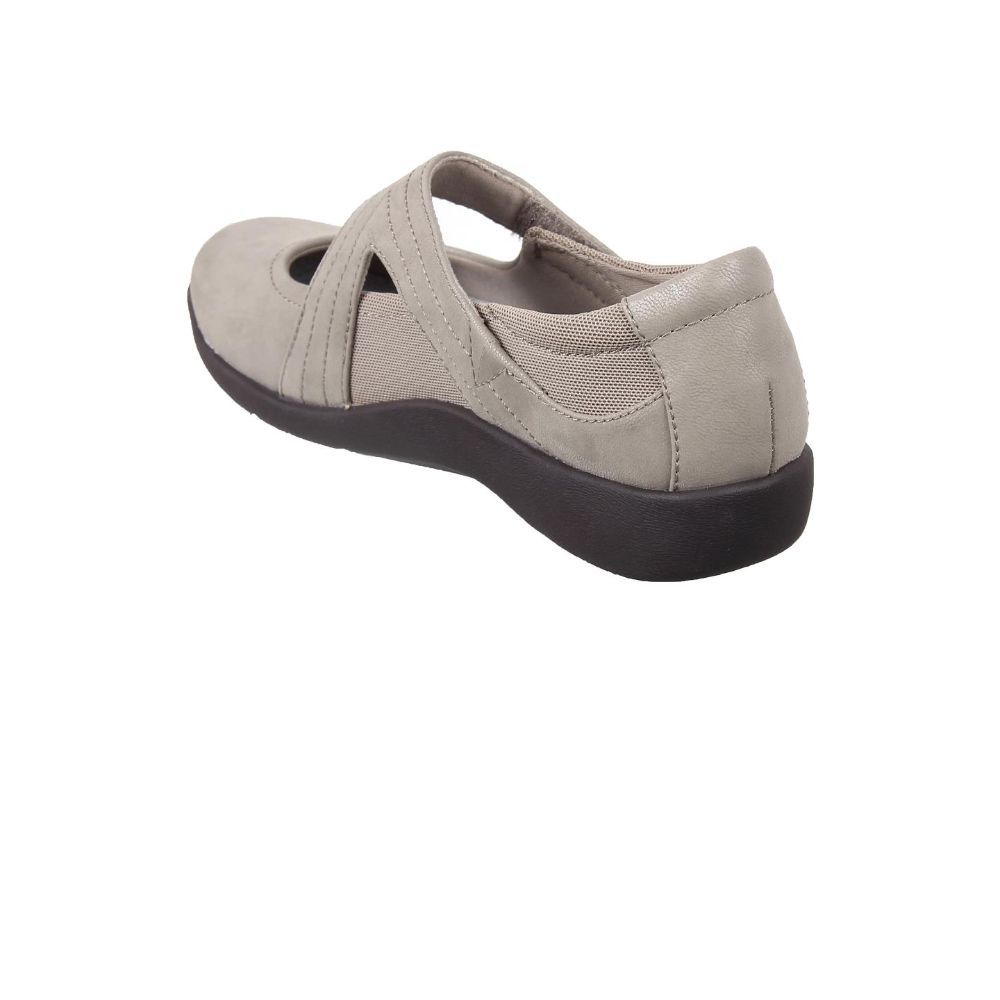 clarks sillian bella sand