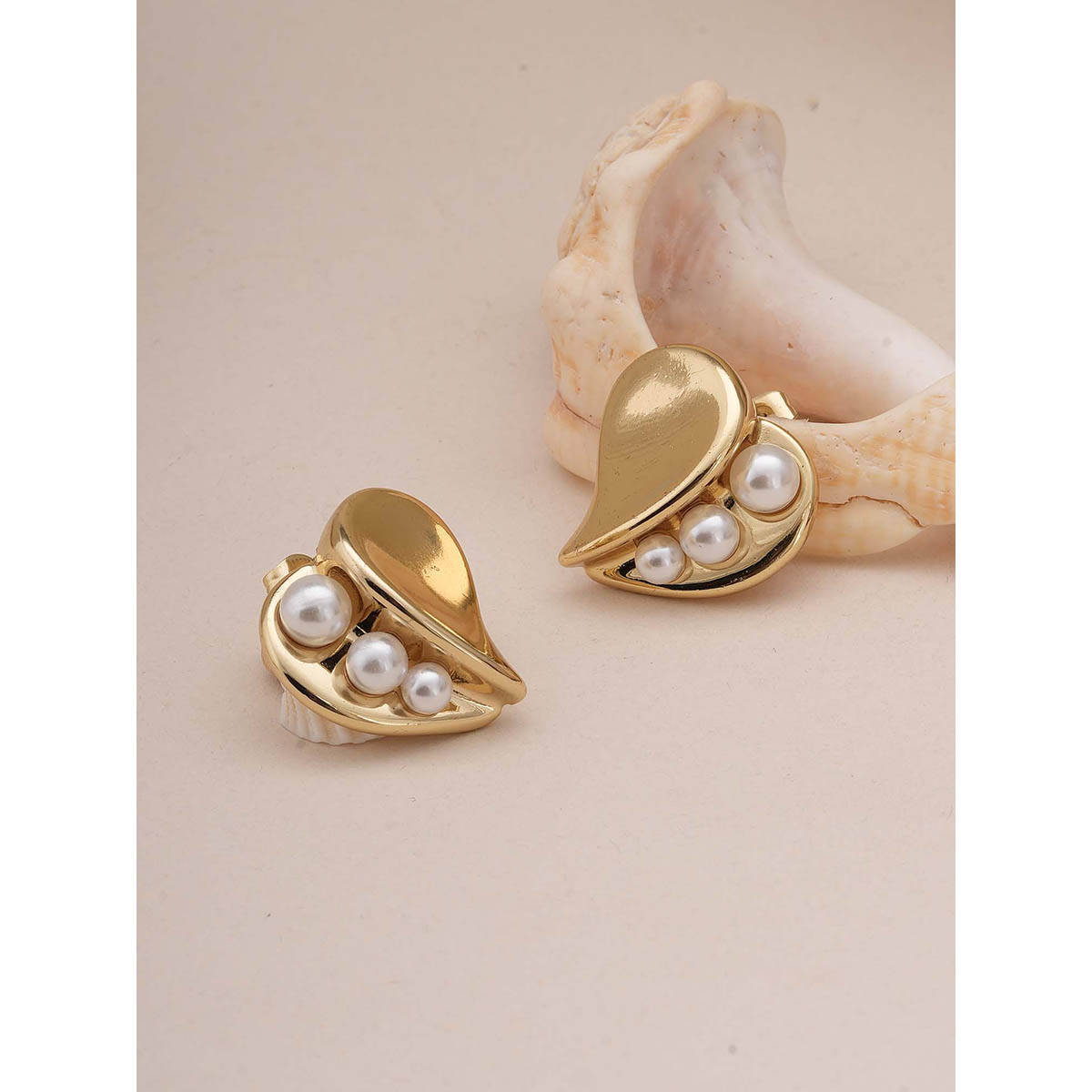 Palmonas Gilded Heart White Pearl Big Stud Earrings