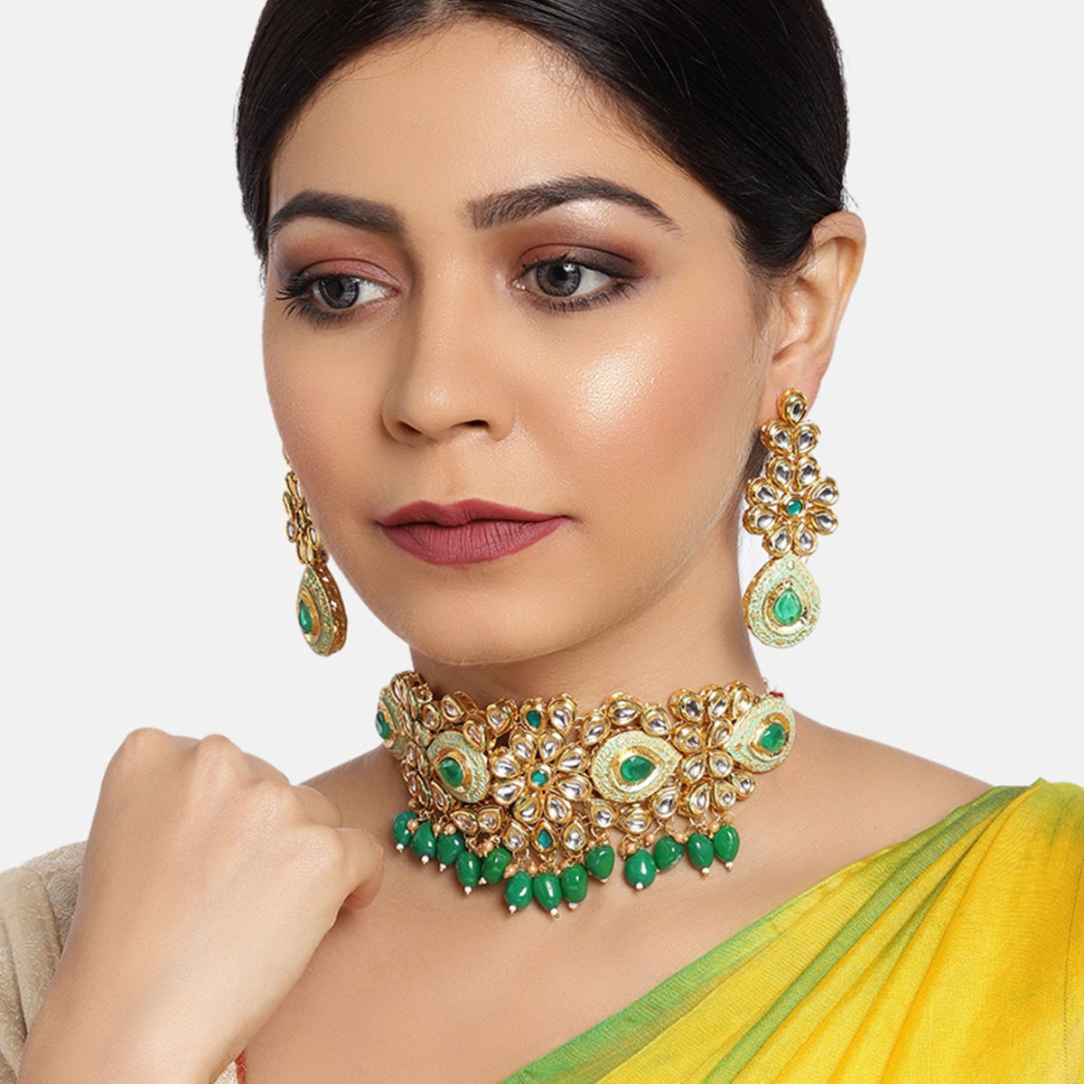 eBayAd Bollywood Indian Jewelery Kundan Bridal Royal Green Choker Necklace  Earring Set  Indian jewelry sets Gold necklace designs Necklace earring  set