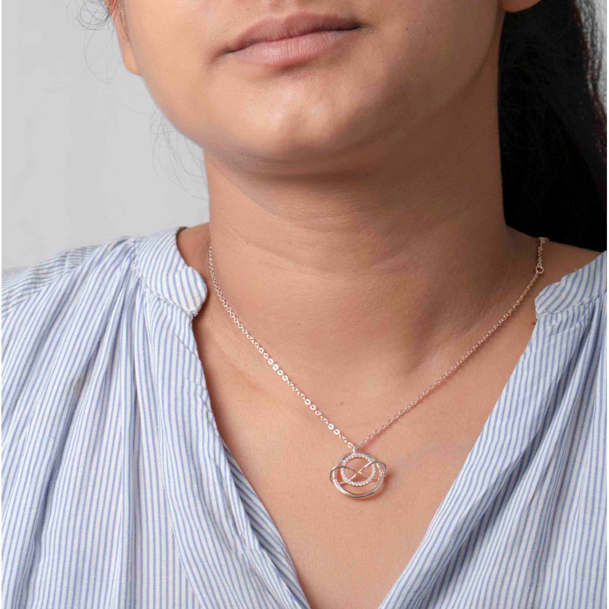 Praavy 925 Sterling Silver Infinity 