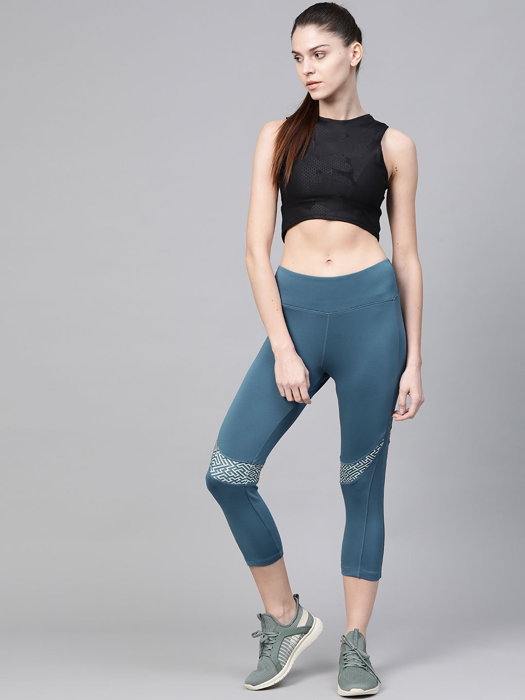 Nike Pro Girls three quarter Leggings Black/White, £15.00