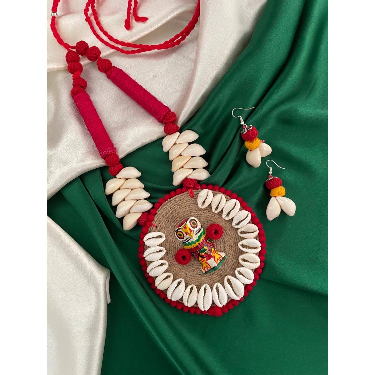 Digital Dress Room Owl/Sea Shell Design Fabric Necklace with Earrings Set