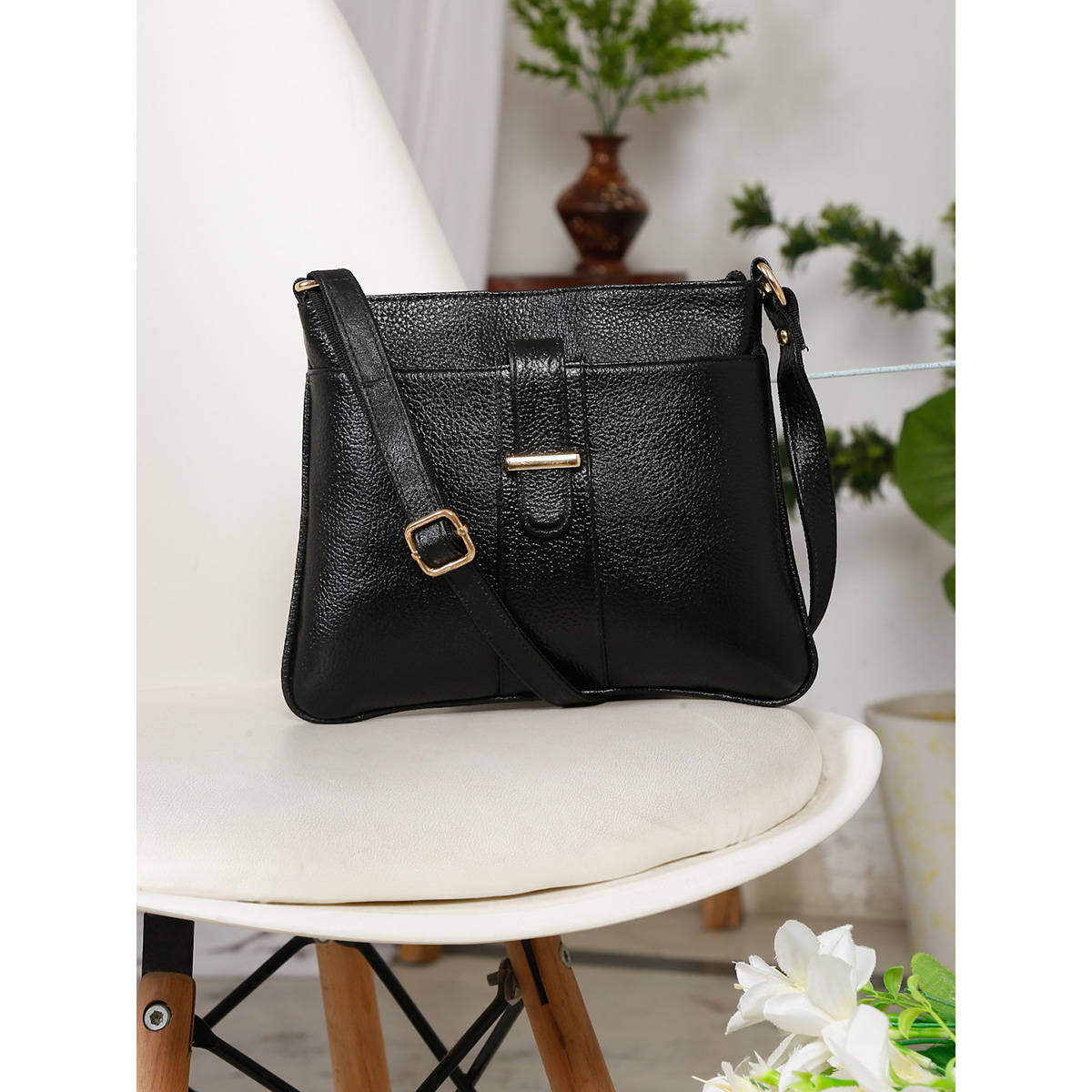 Teakwood Womens Solid Black Sling Bag