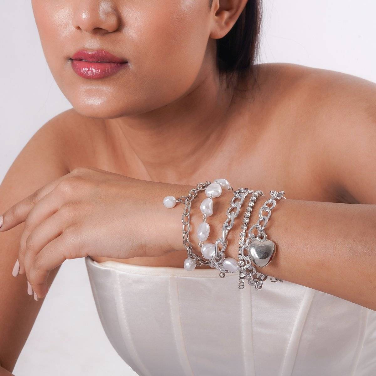 Joker & Witch Arethusa Silver Bracelet Set