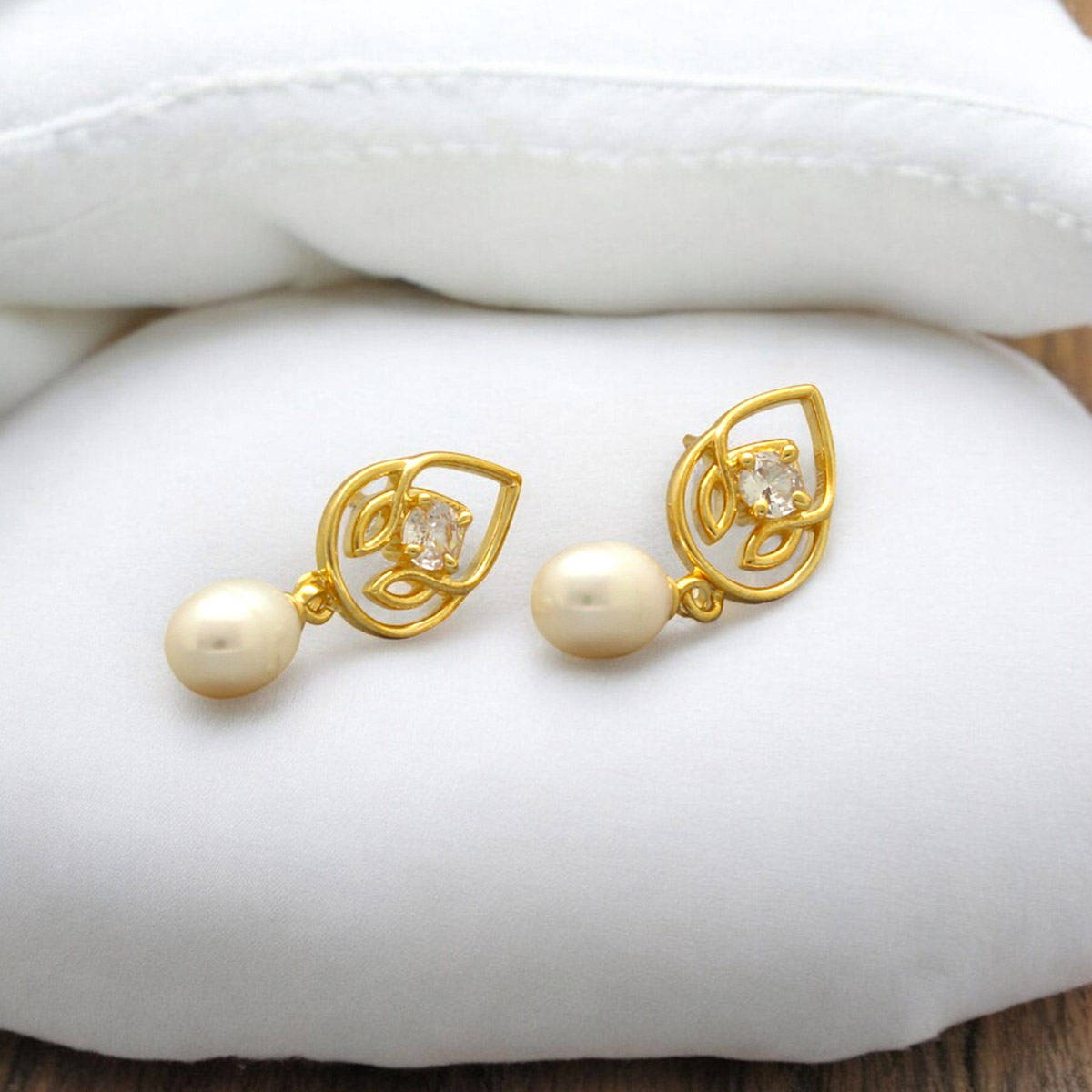 Sri Jagdamba Pearls Jori Pearl Earrings