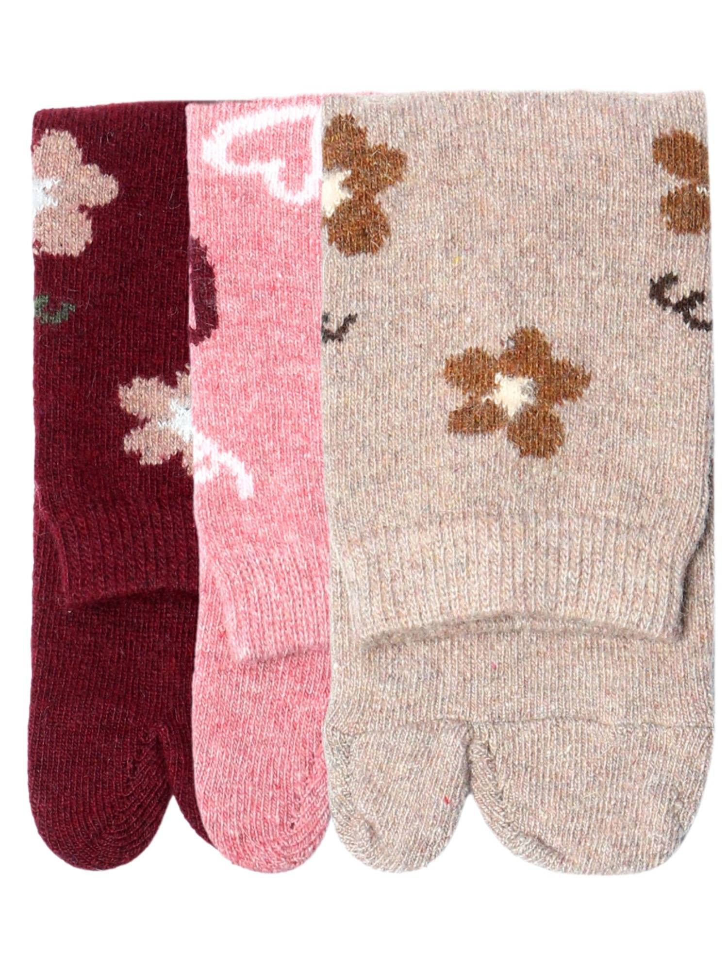 NEXT2SKIN Women's Winter Ankle Thumb Socks With Floral & Heart Motif-Multi-Color (Pack of 3)