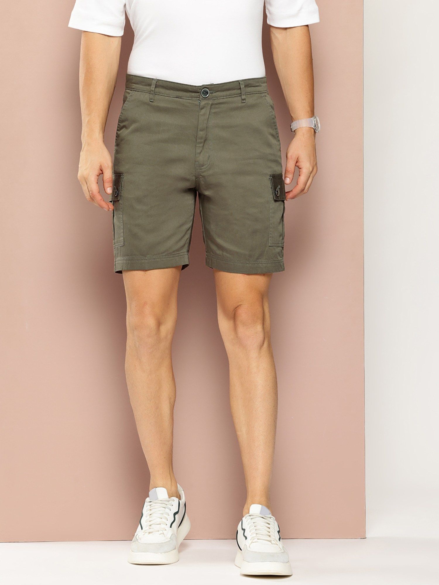 Club York Olive Solid Cargo Shorts