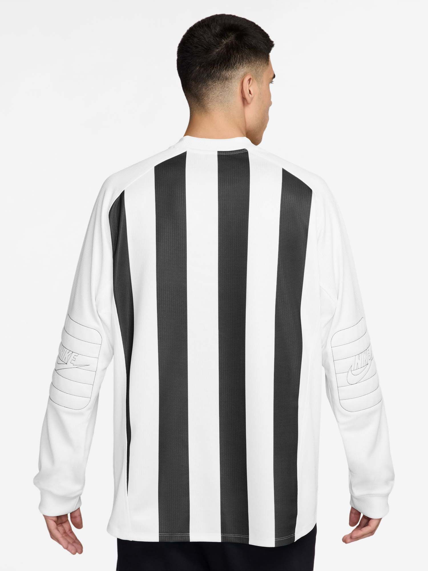 Buy Nike Sportswear Club Goalie Home Mens T-Shirts - Ii4366-010