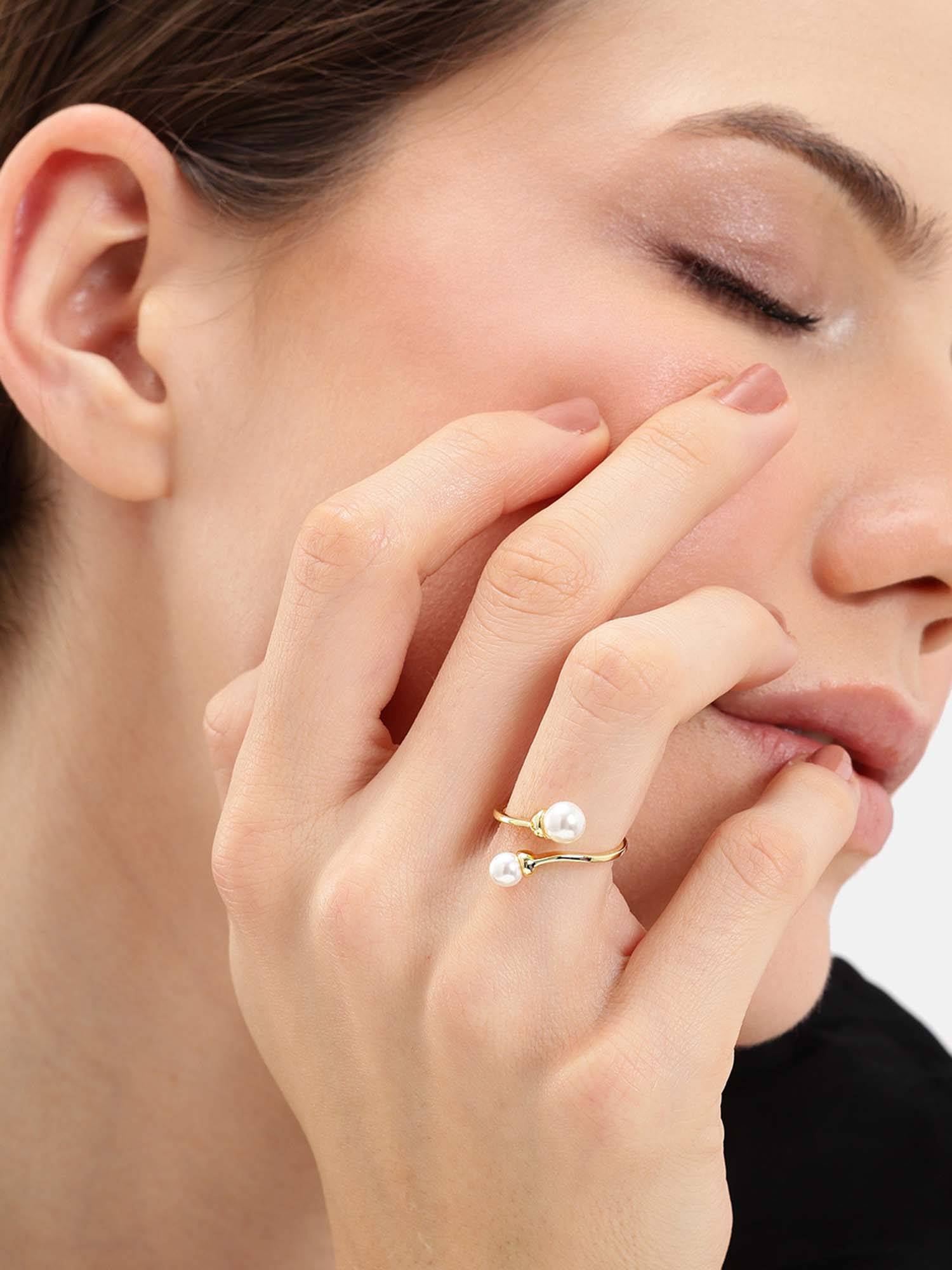 Carlton London Gold Plated White CZ Pearl Adjustable Classic Ring (6)