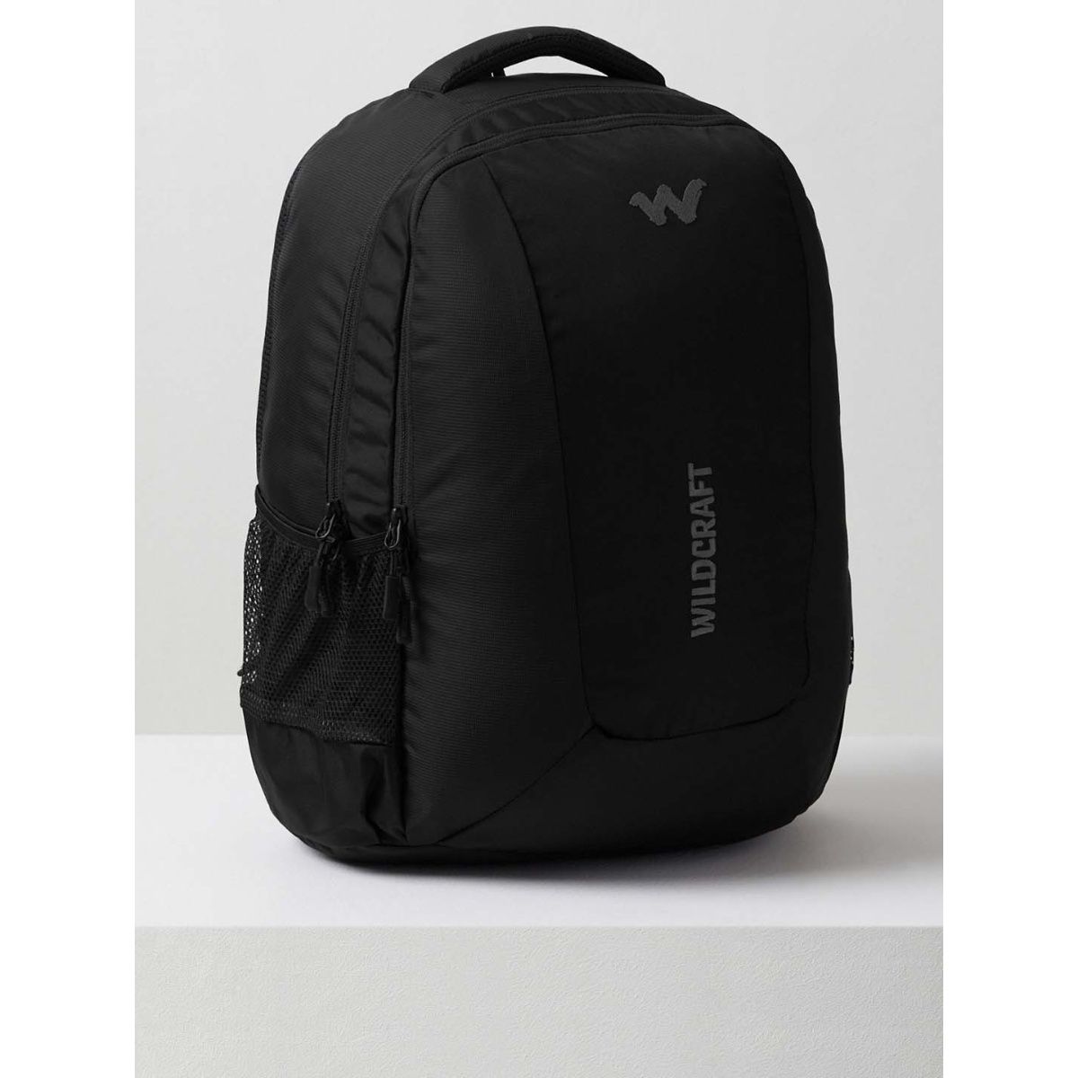 Laptop hotsell bags wildcraft