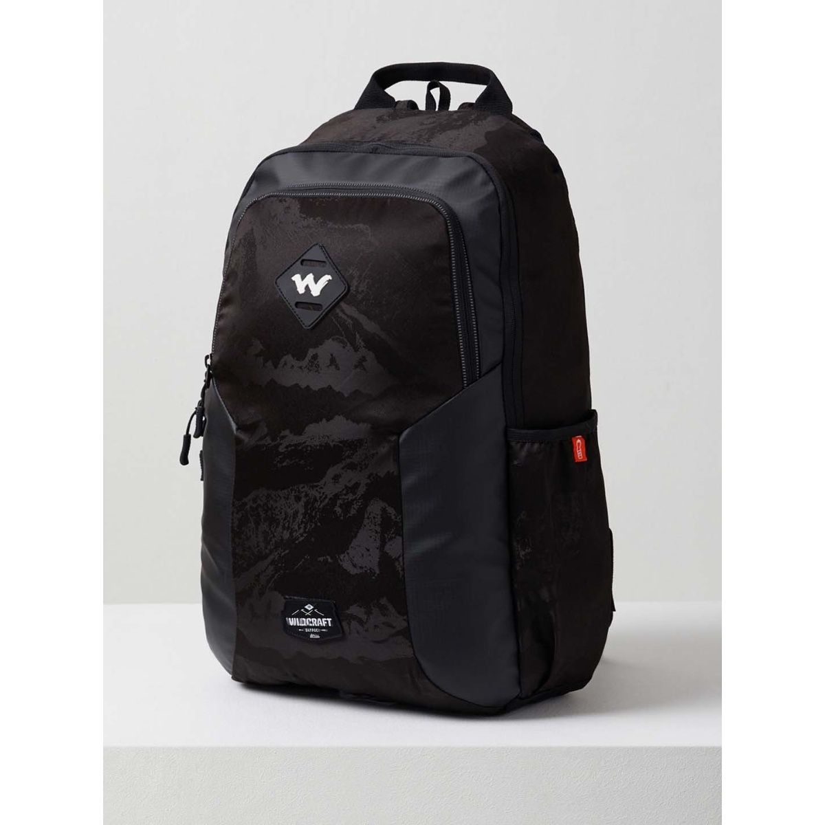 Wildcraft dapper school backpack cheap