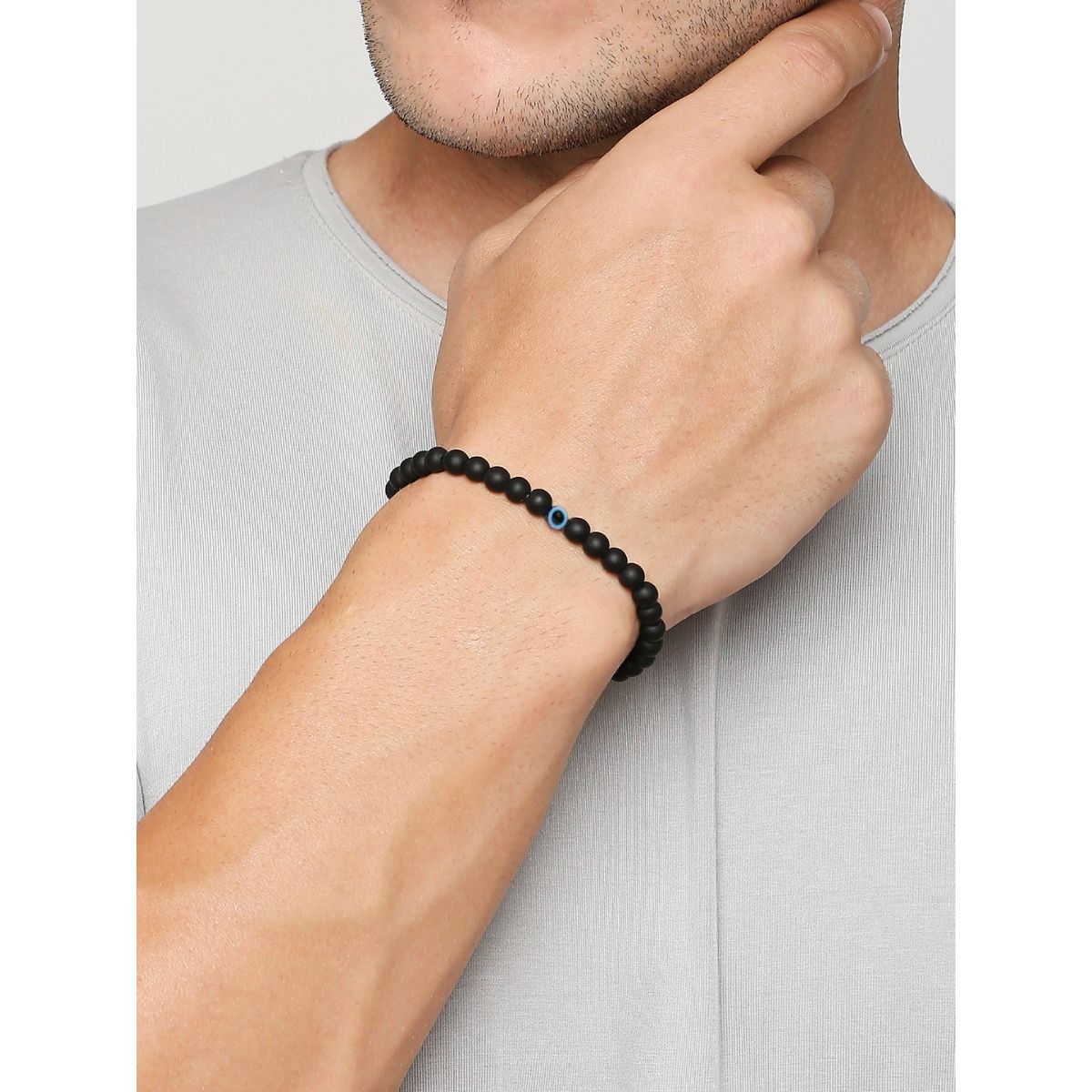 The 15 Best Charm Bracelets of 2023