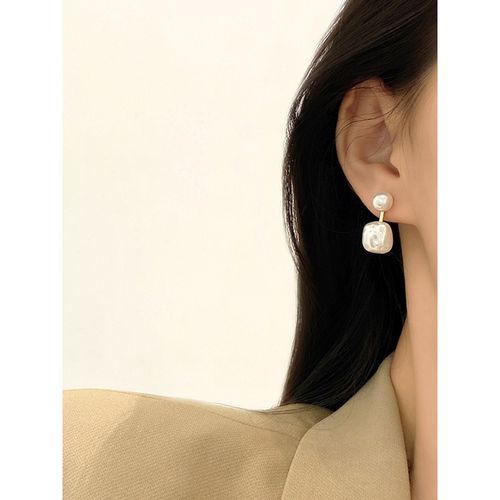 Buy Chanel Studs Online In India -  India