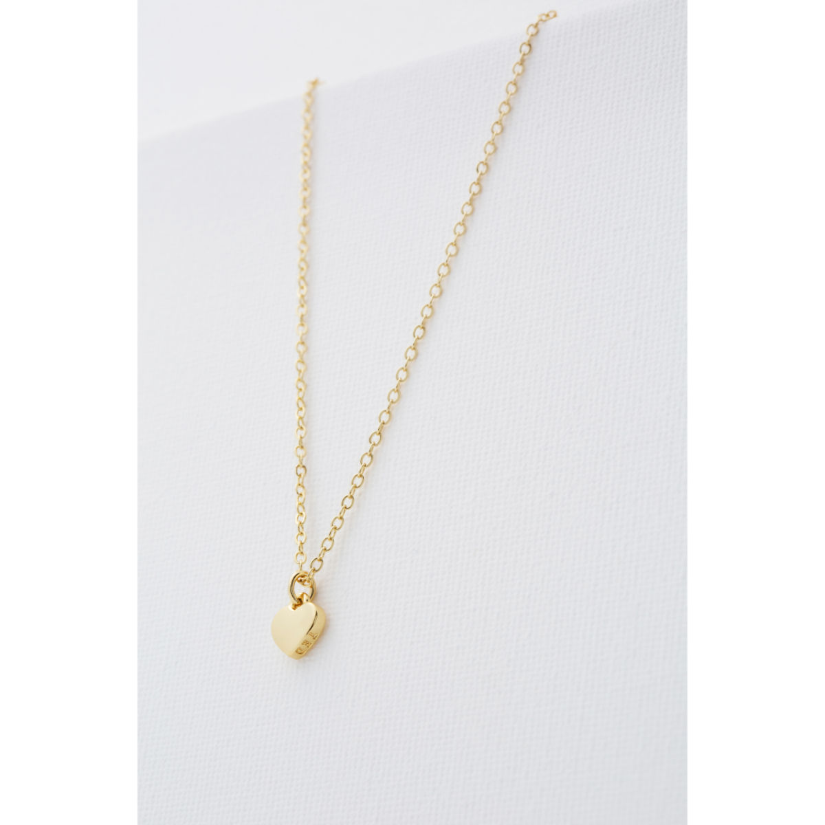 Hara heart hot sale pendant necklace