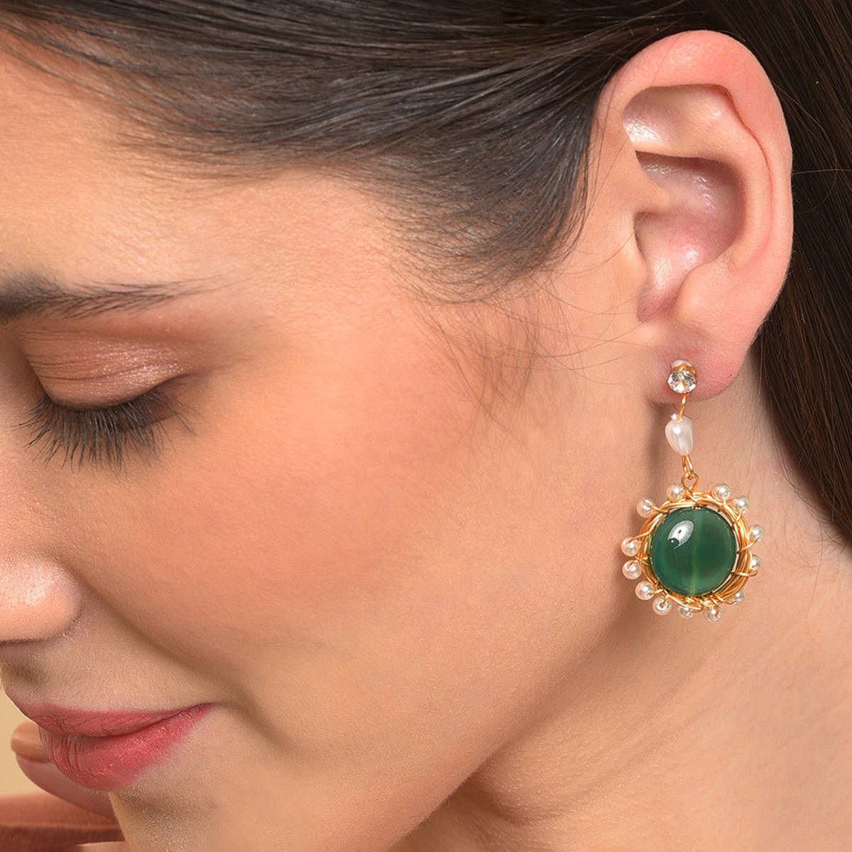 SOHI Green Gold Toned Pearl Beaded Drop Earring