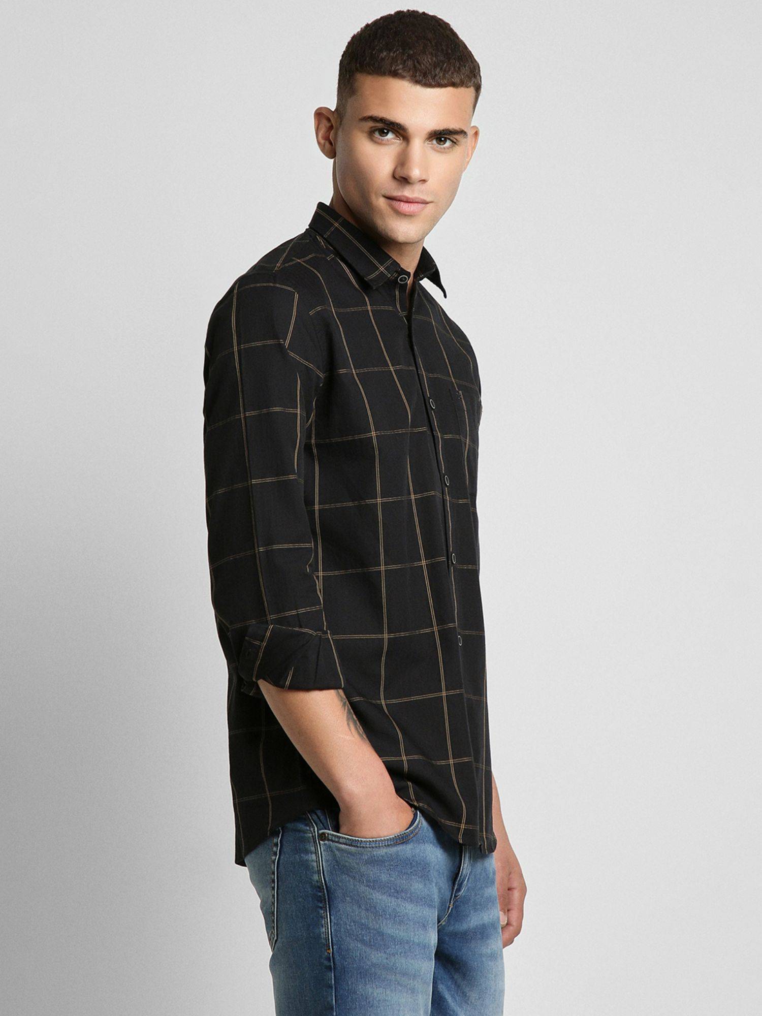 Buy Peter England Men Black Slim Fit Checks Full Sleeves Casual Shirt ...