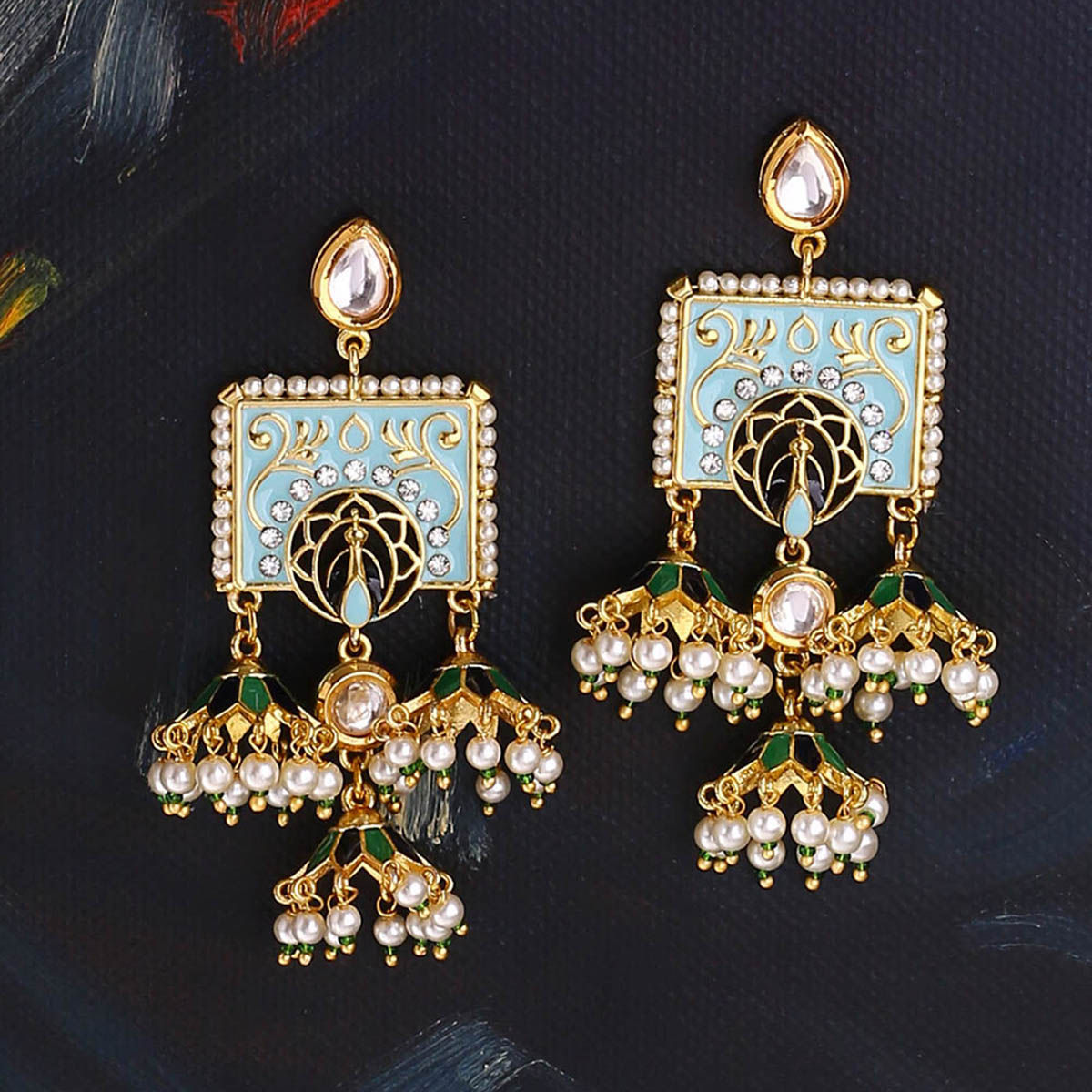 Voylla hot sale kundan jhumkas