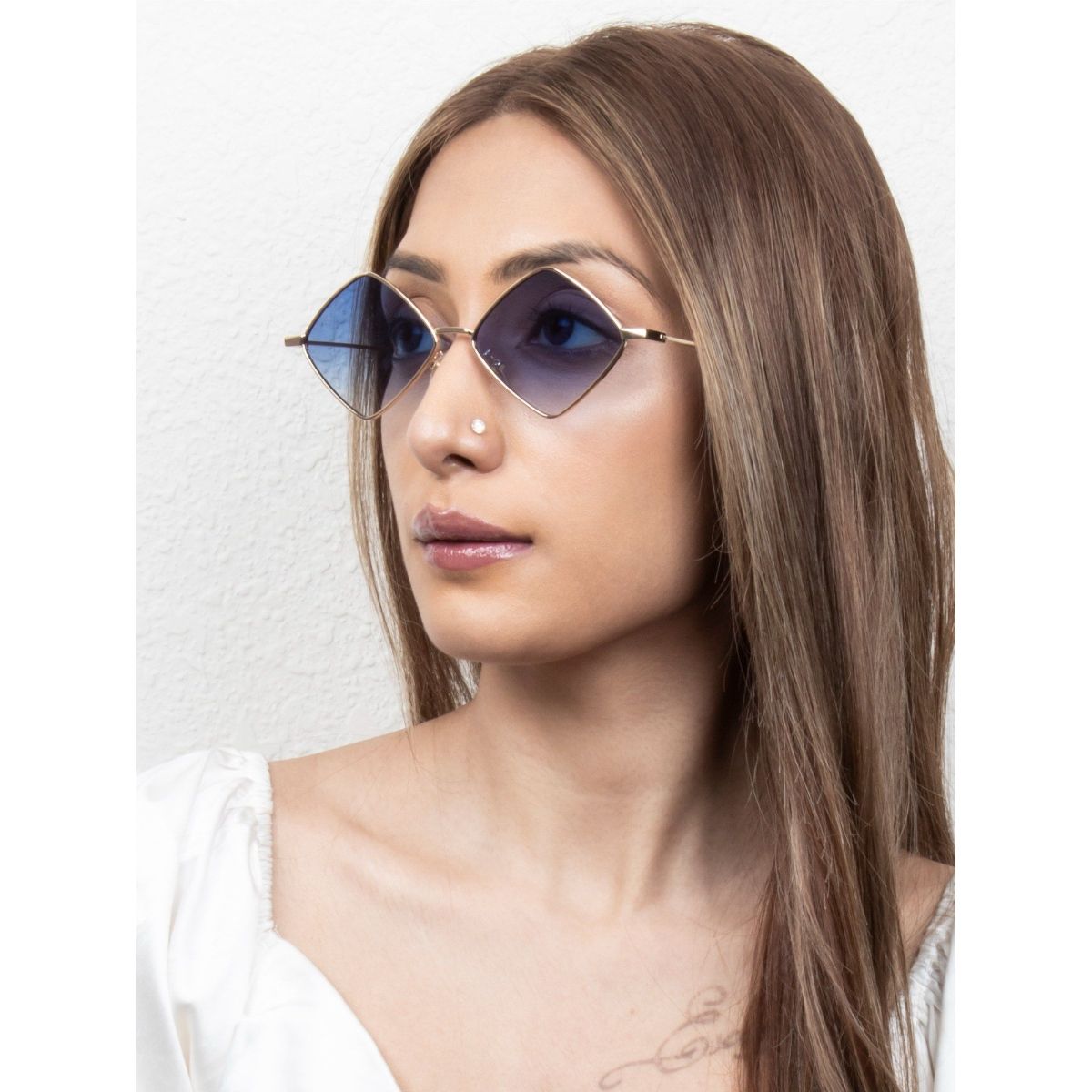 RH-7068 Rhinestone Oval Wholesale Fashion Sunglasses - Frontier Fashion,  Inc.