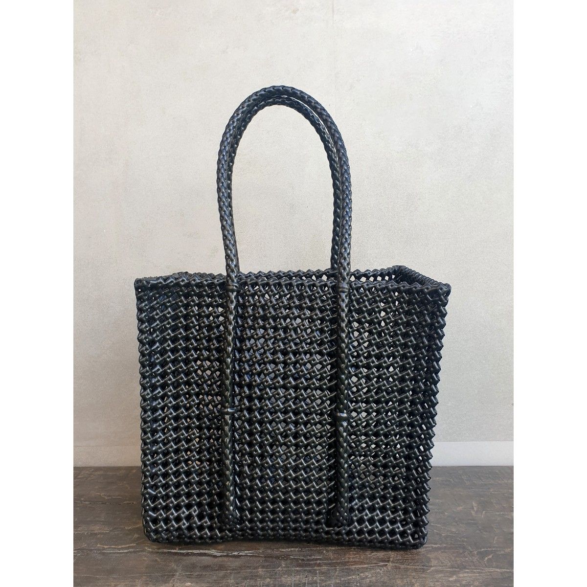 WOVEN LEATHER TOTE BAG - Black