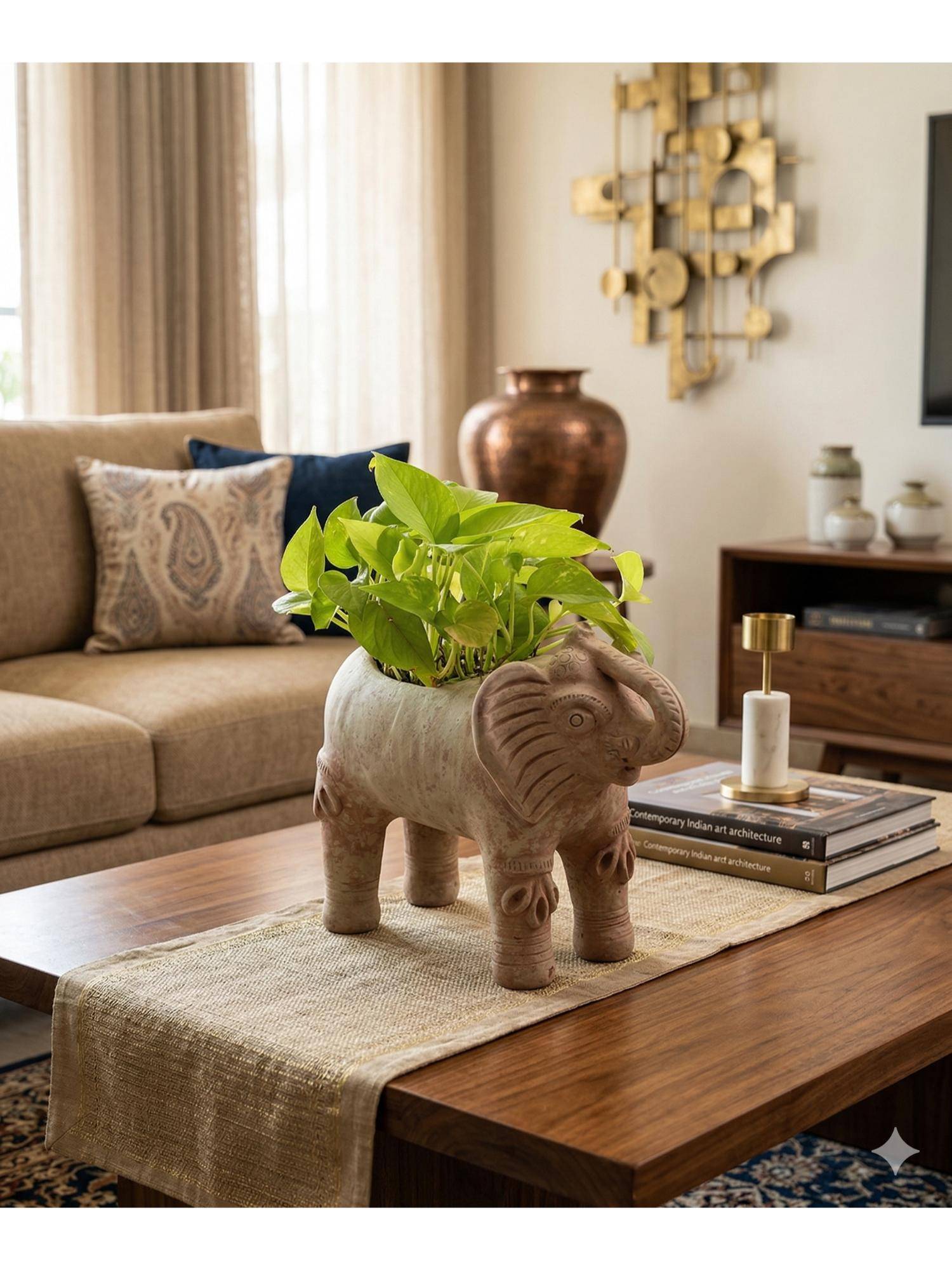 Swadeh Royal Elephant Shaped Plater