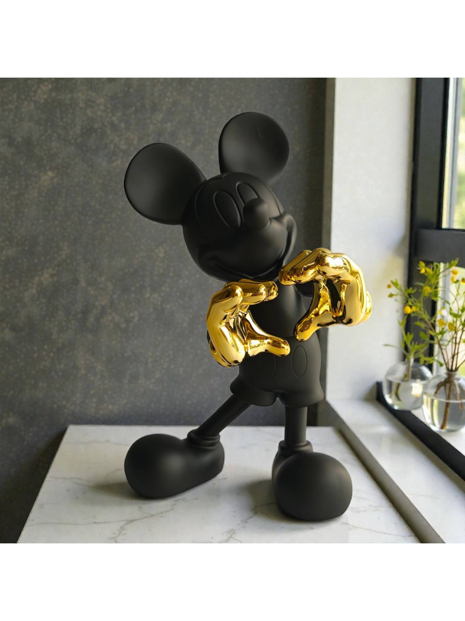 Sun Mun Decors Black Matt Heart Mouse