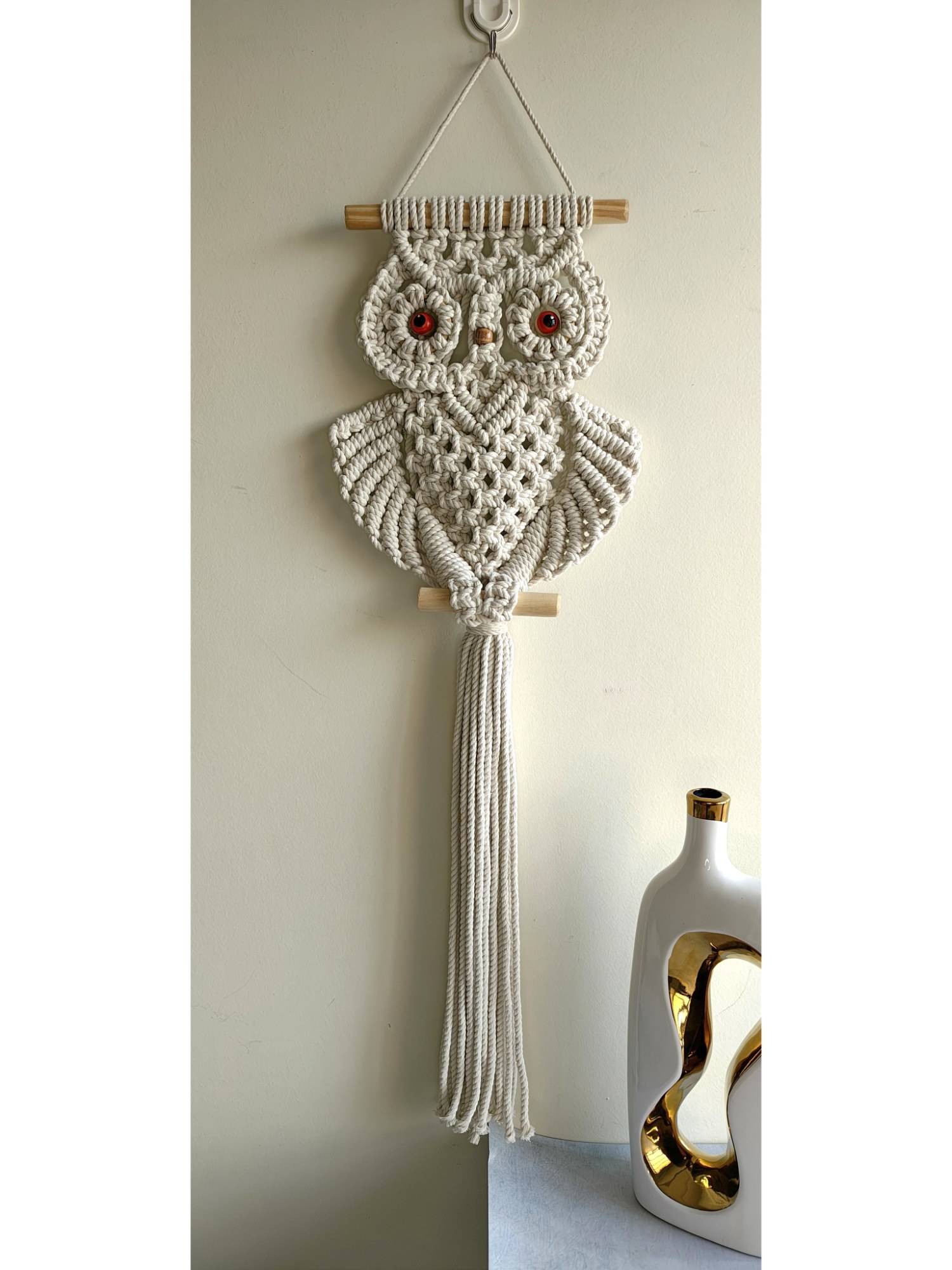 Sun Mun Decors White Premium Macrame Owl Décor