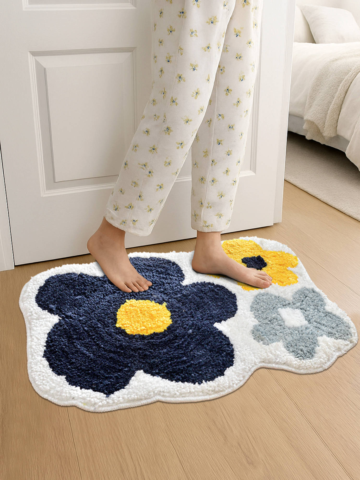 FABINALIV Multicolor Floral Cotton Blend Anti Skid Door Mat