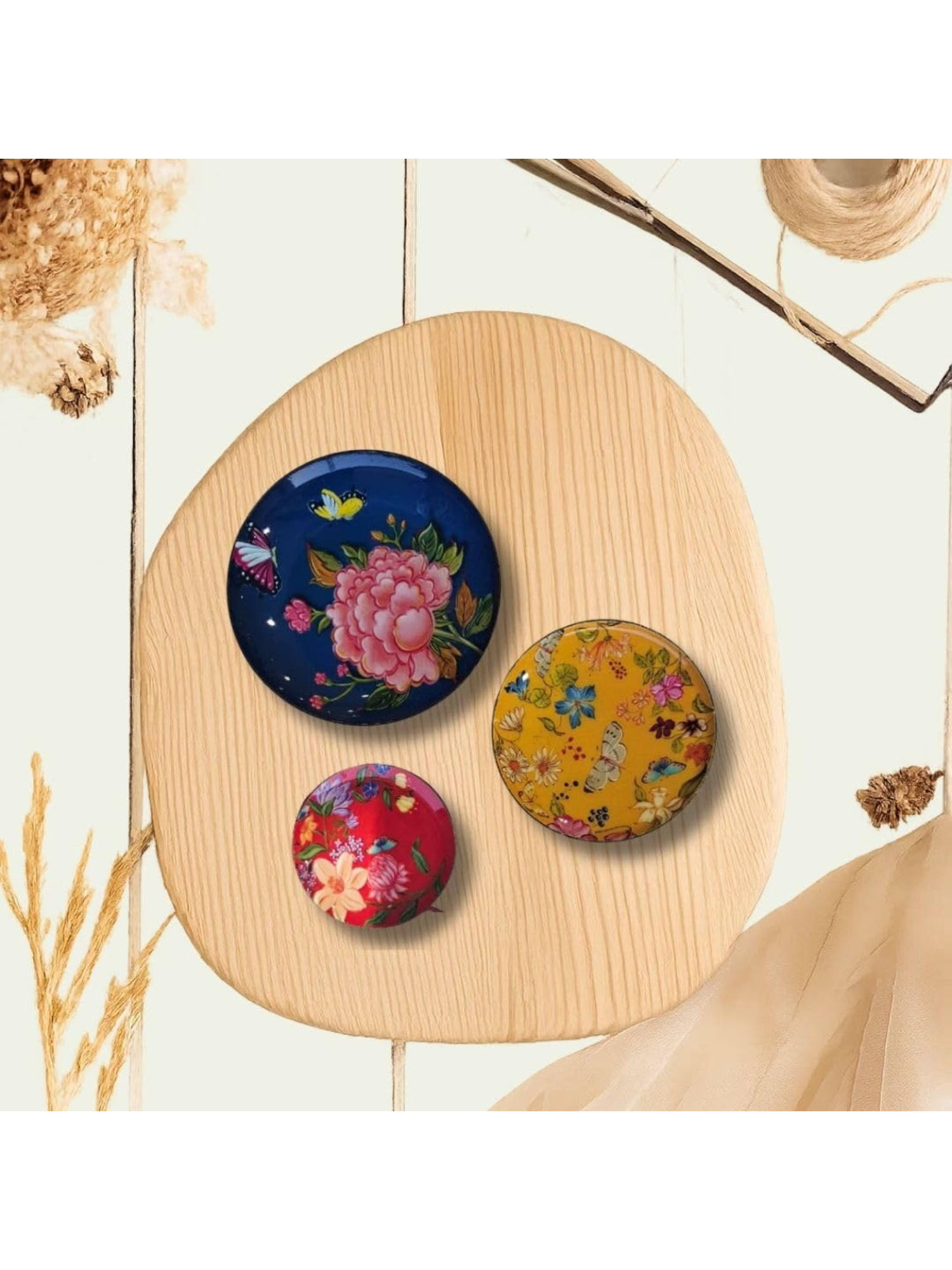 RITUALISTIC Pushpam Art Metal Fridge Magnets Stylish Fridge Magnet Set of 3
