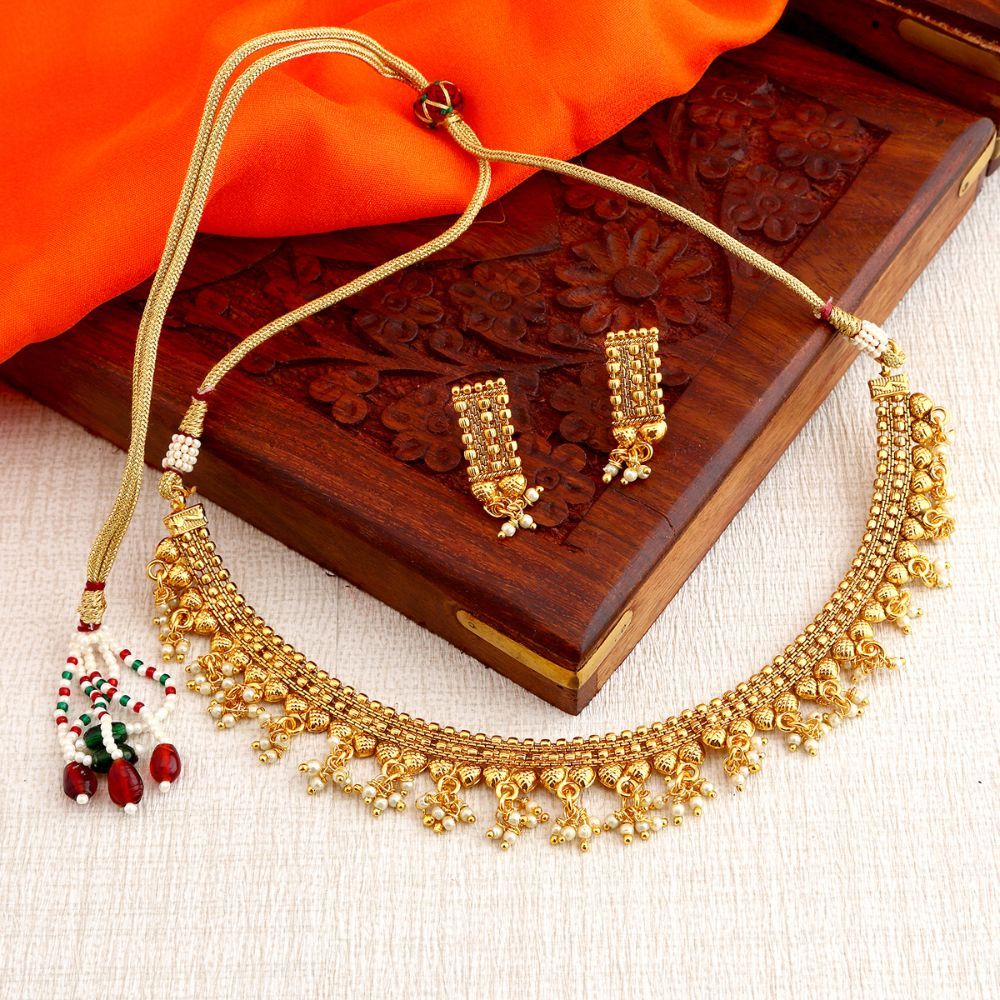 Artificial Gold Plated Short Gold Necklace For Women By Gehna Shop