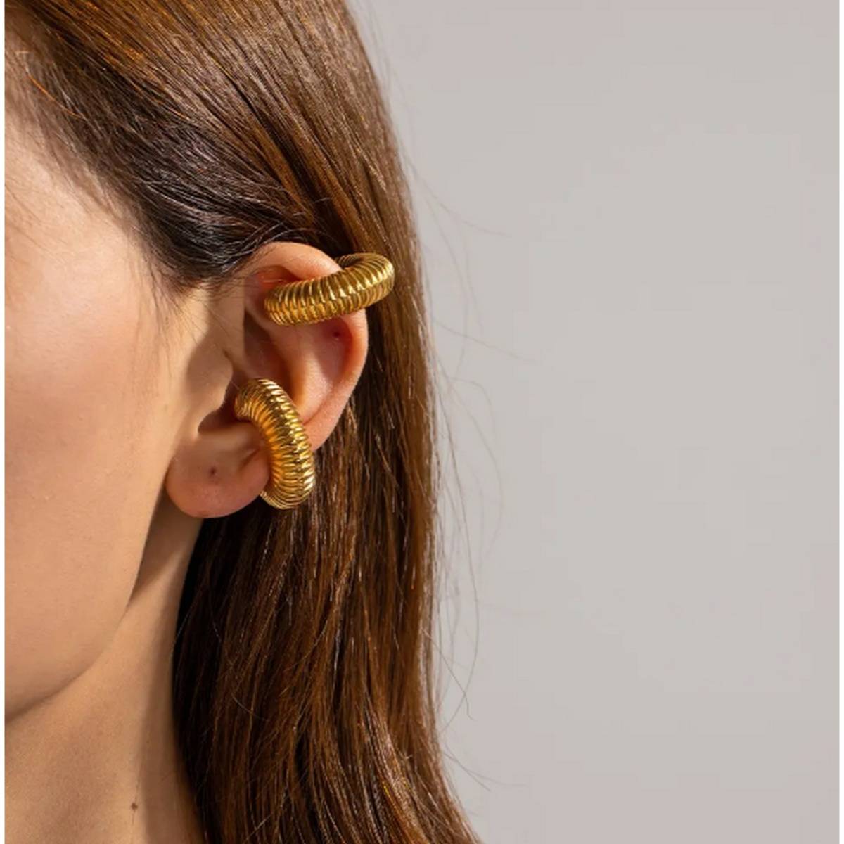 ISHKAARA Spiral Duo Clip On Chunky Gold Earcuff Pack of 2 for Women Western Jewellery