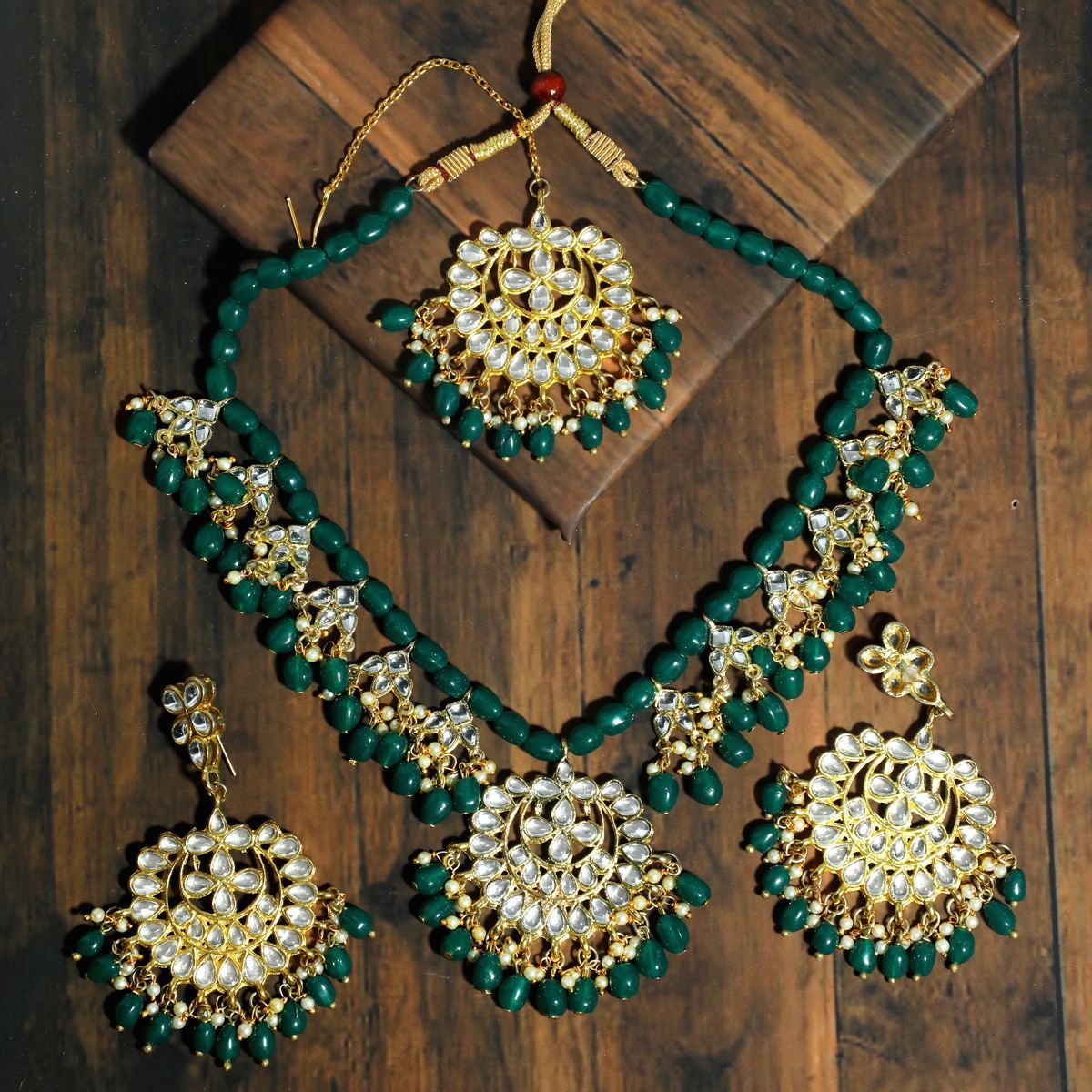 Sabyasachi designer kundan set, green kundan bridal set, kundan bridal necklace  set, customizable kundan bridal sets, Royal kundan sets – UB Fab