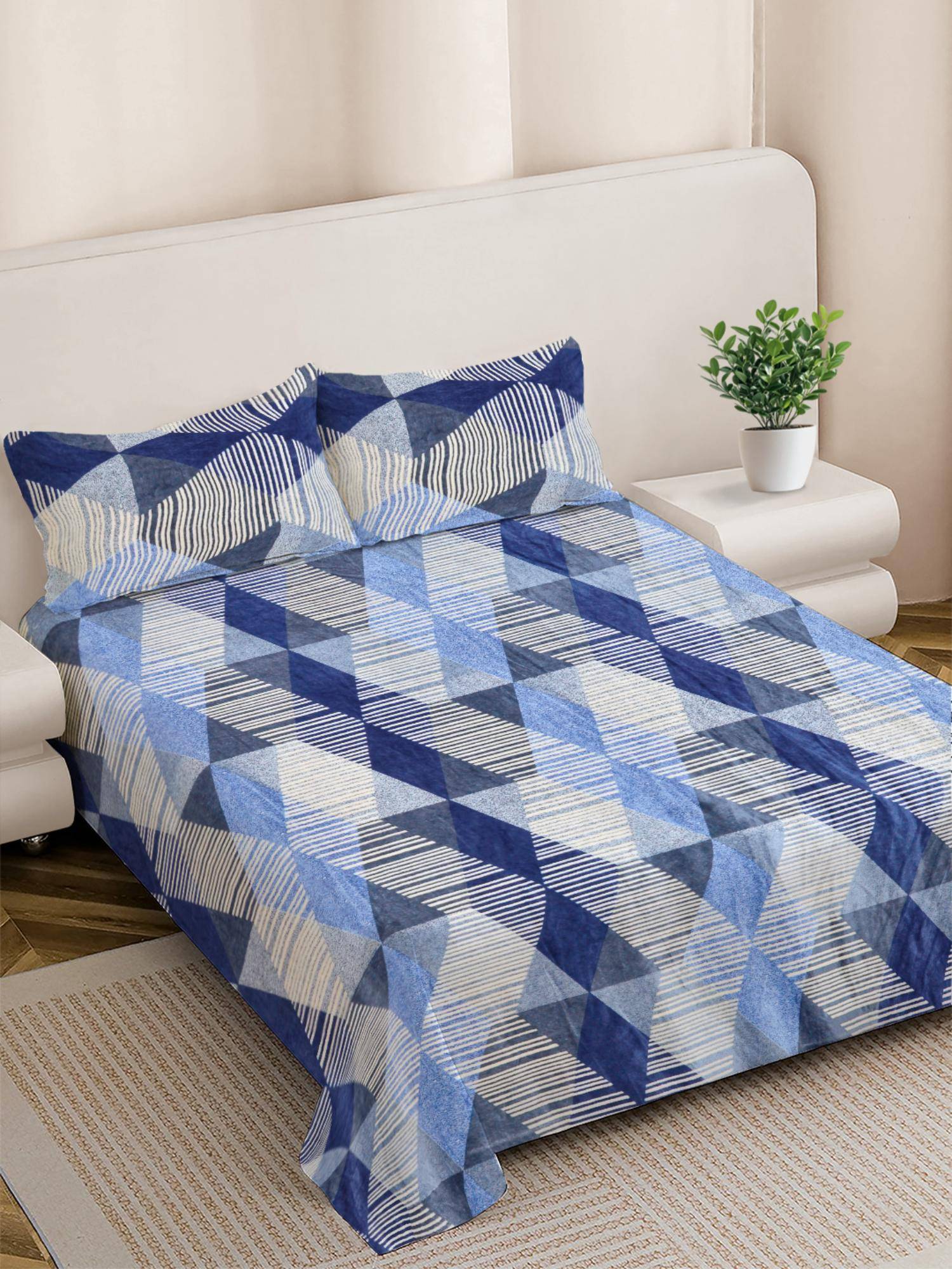 FABINALIV Multicolor Geometric Woollen King Size Double Bedsheet With 2 Pillow Covers